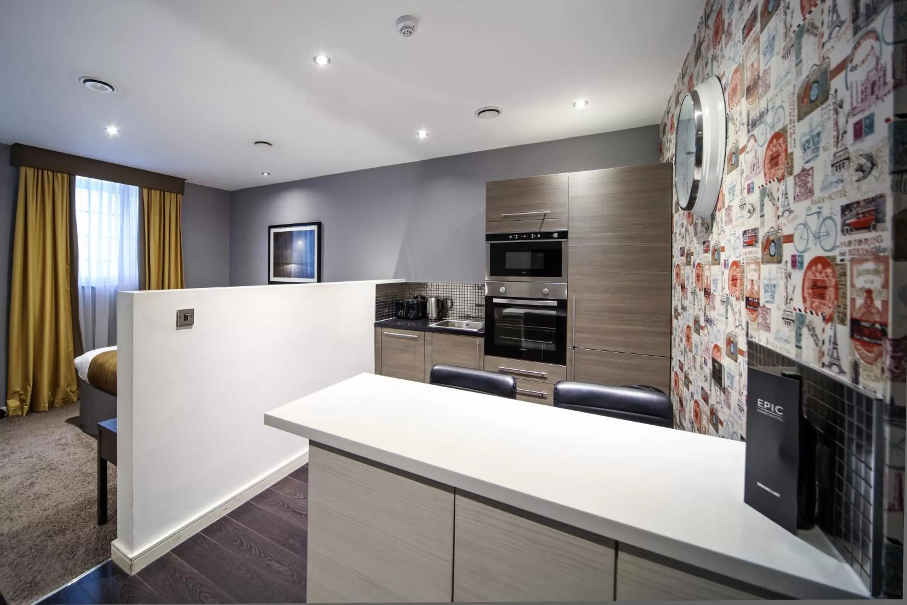 Kitchen or kitchenette, Kitchen/Kitchenette in EPIC Apart Hotel - Seel Street