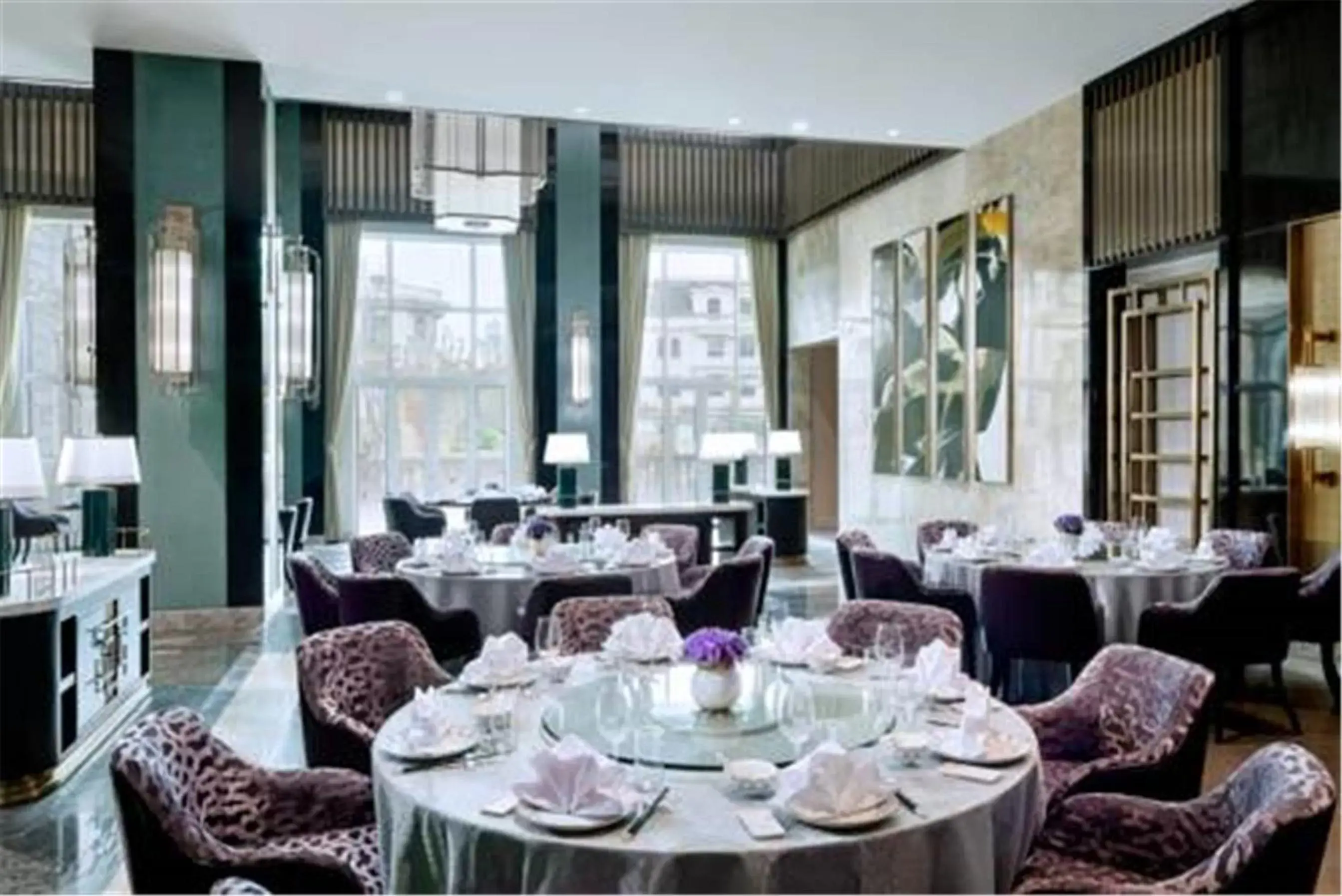 Restaurant/places to eat in Sofitel Shanghai Hongqiao Restaurant/places to eat in Sofitel Shanghai Hongqiao