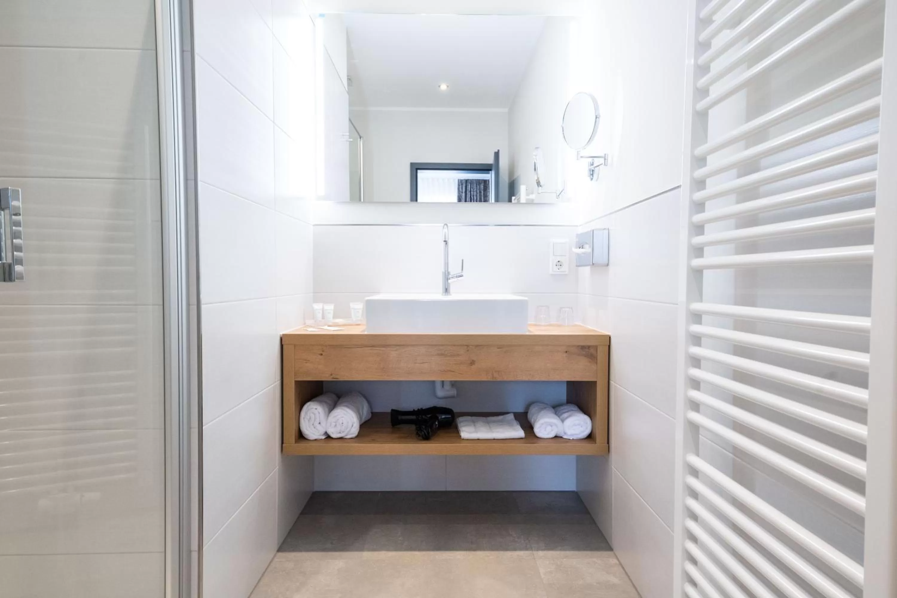 Bathroom in Hotel Rheinischer Hof