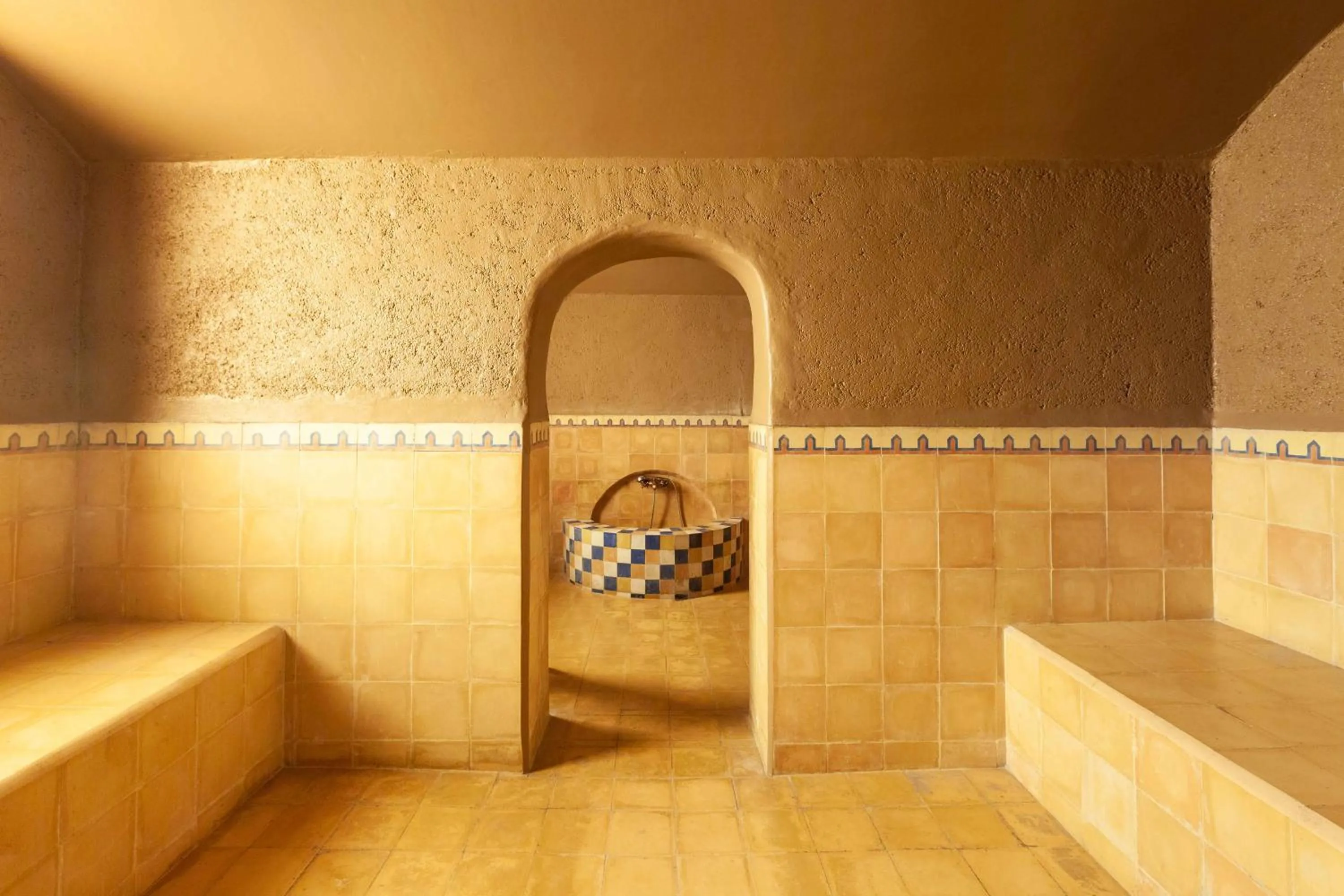 Steam room in Borjs Hotel Suites & Spa