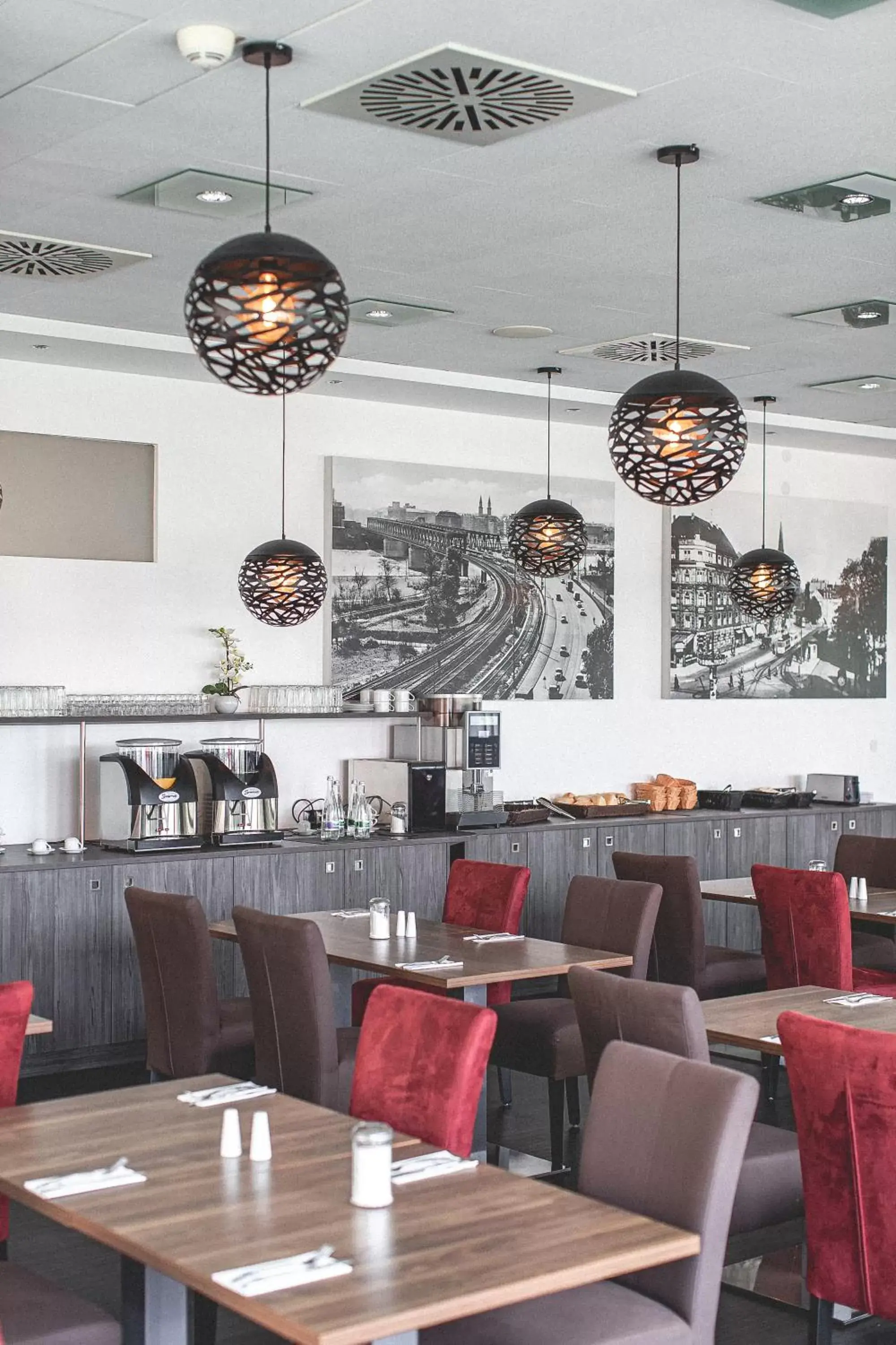 Restaurant/Places to Eat in Best Western Plaza Hotel Mannheim