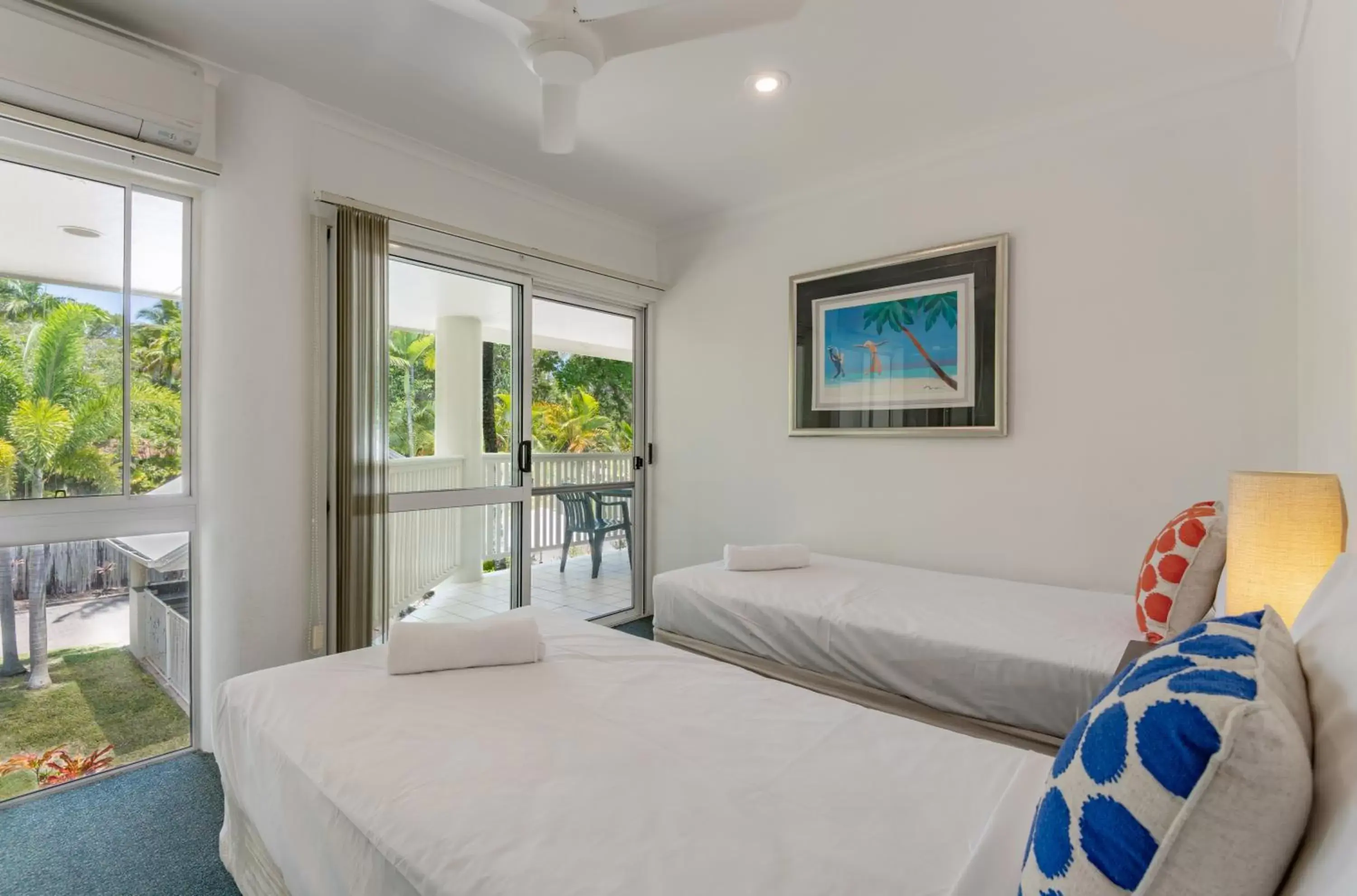 Bedroom, Bed in Tropical Nites Holiday Townhouses