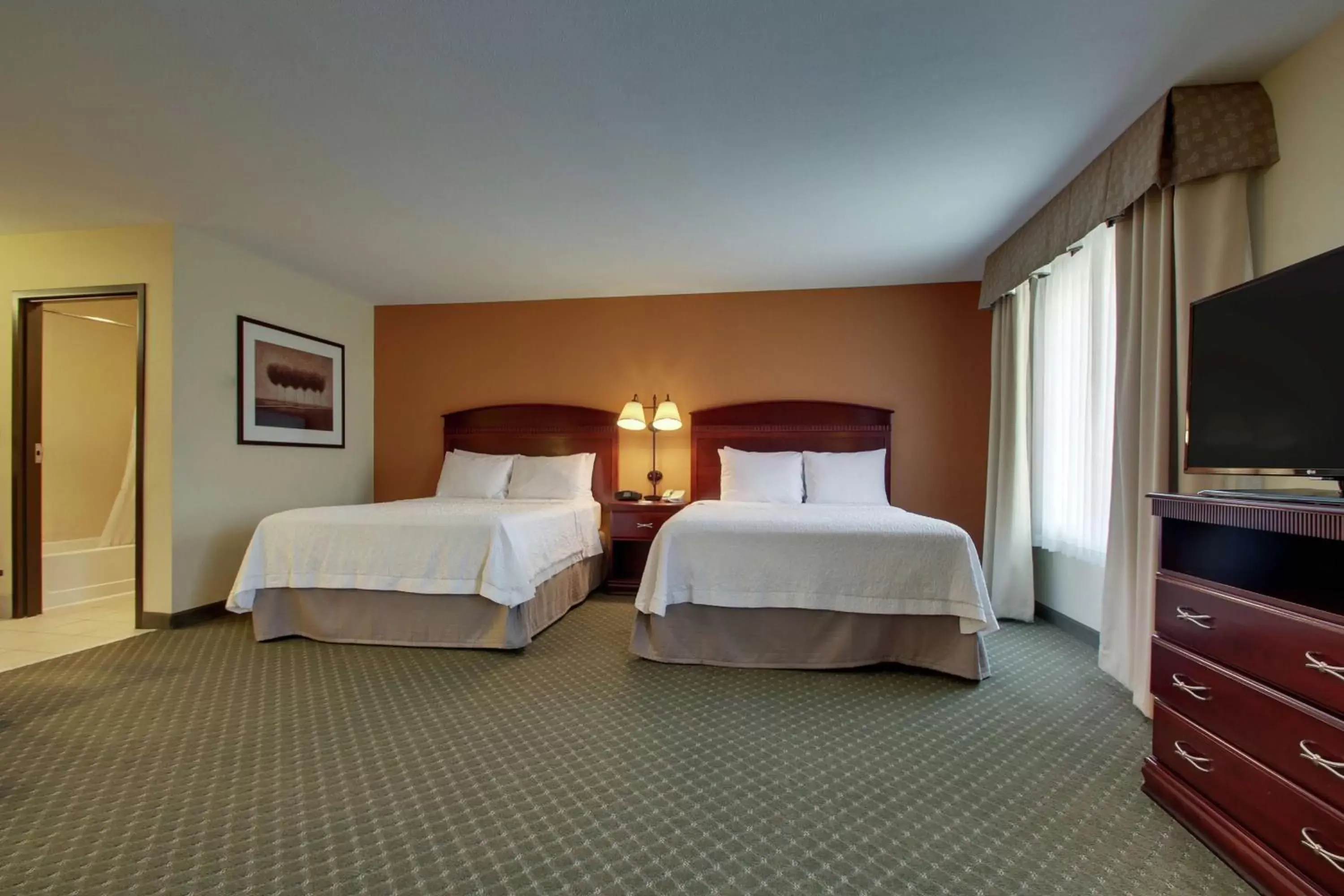 Bed in Hampton Inn & Suites Denver Littleton