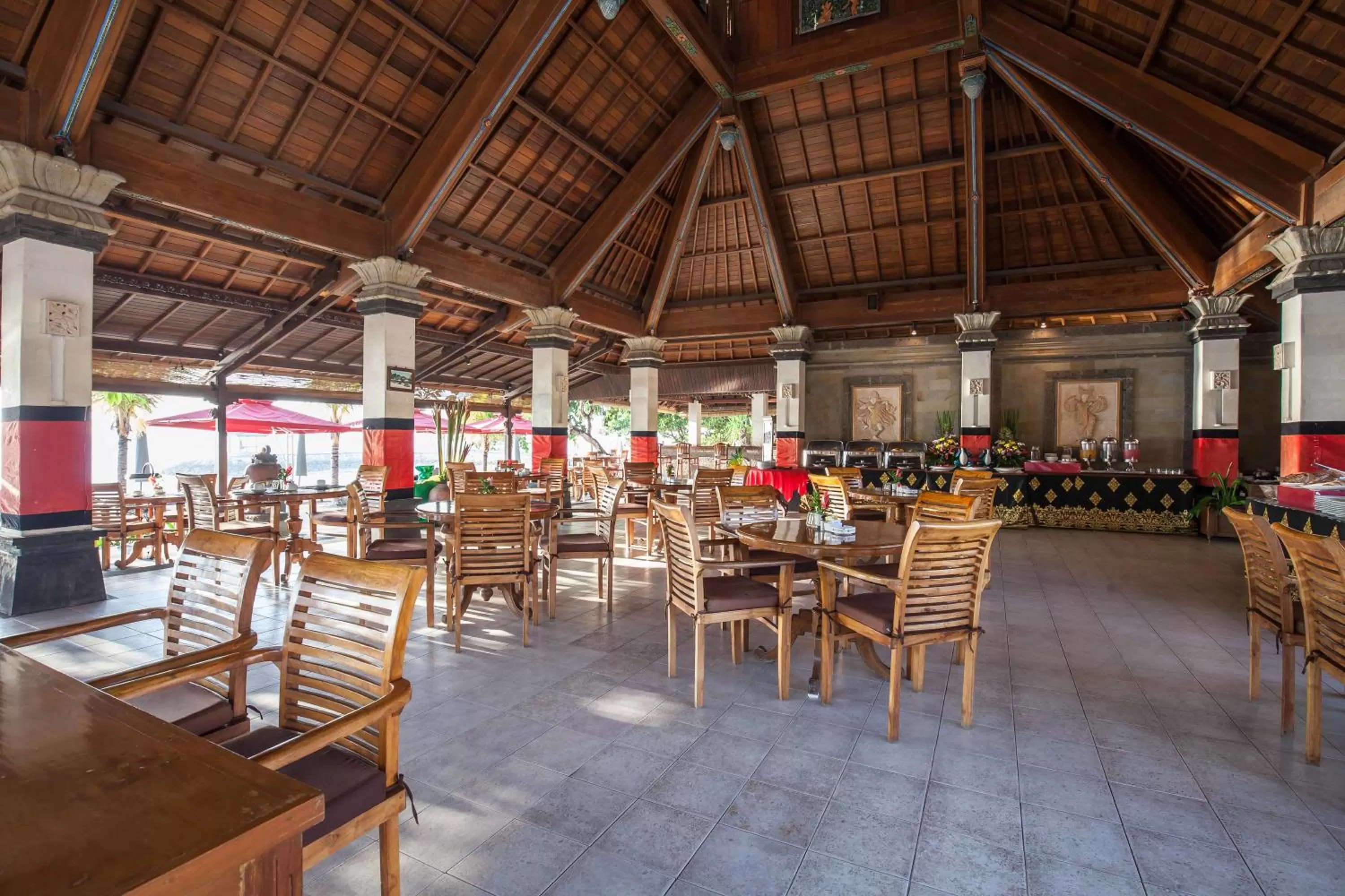 Restaurant/places to eat in Vila Shanti Beach Front Hotel Sanur