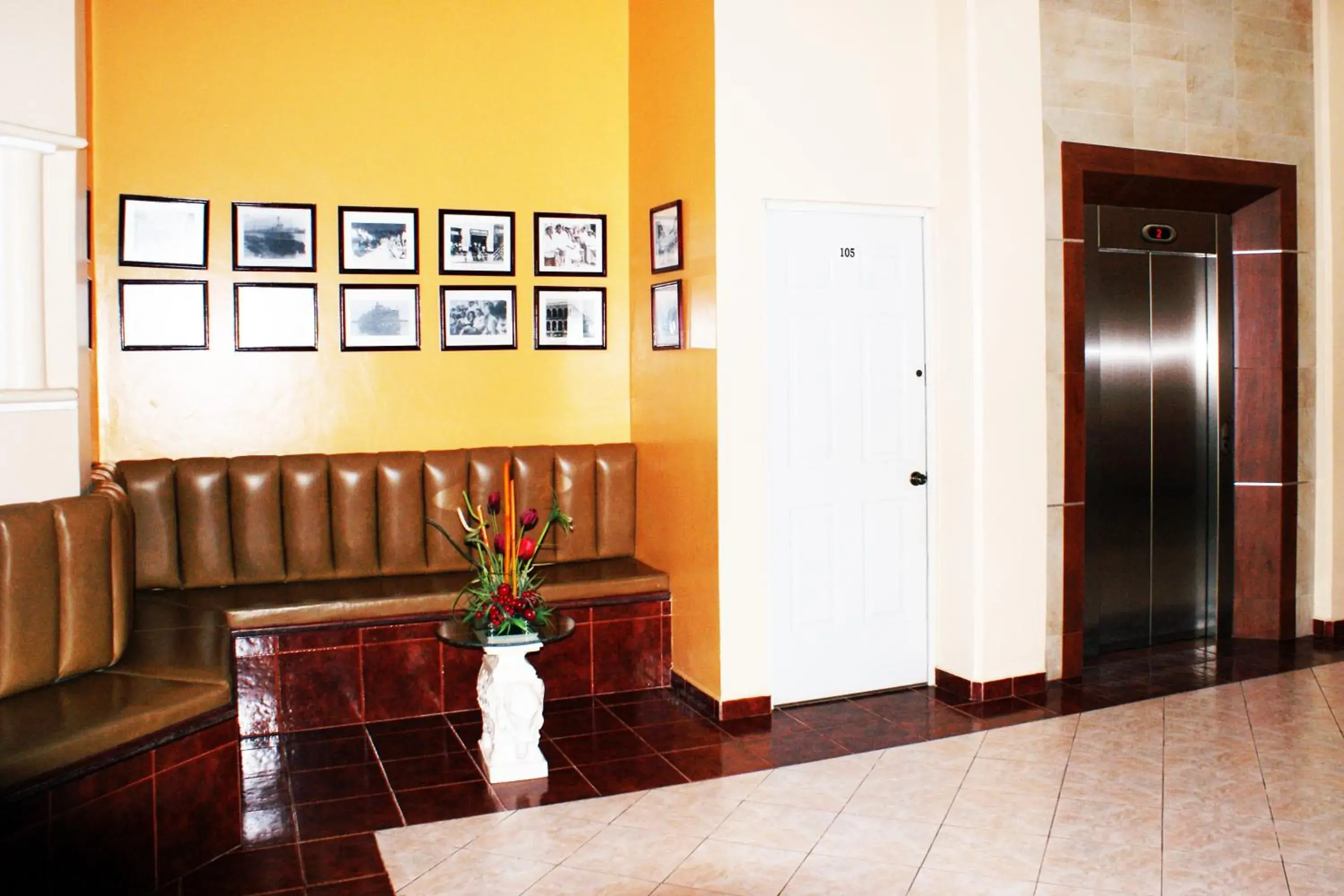 Seating Area in Hotel San Juan Centro