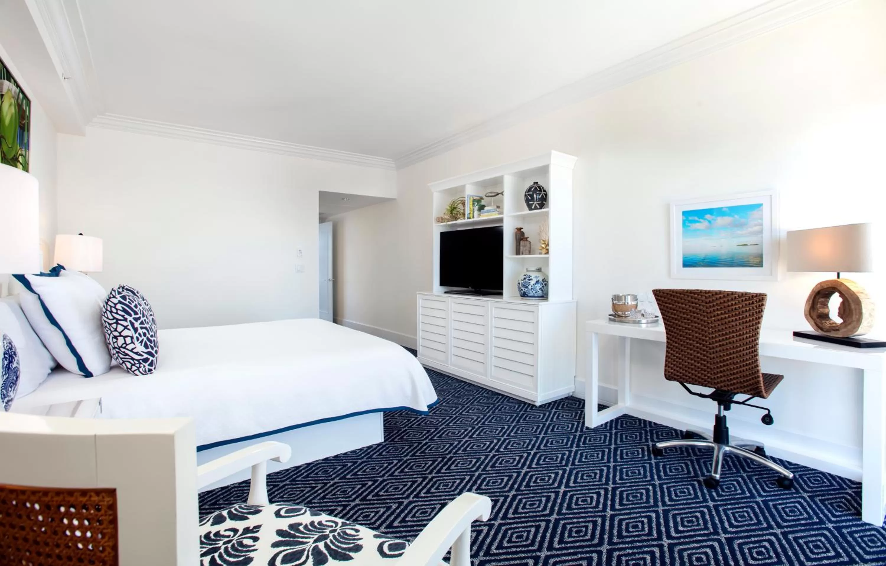 Bedroom, Bed in Oceans Edge Key West