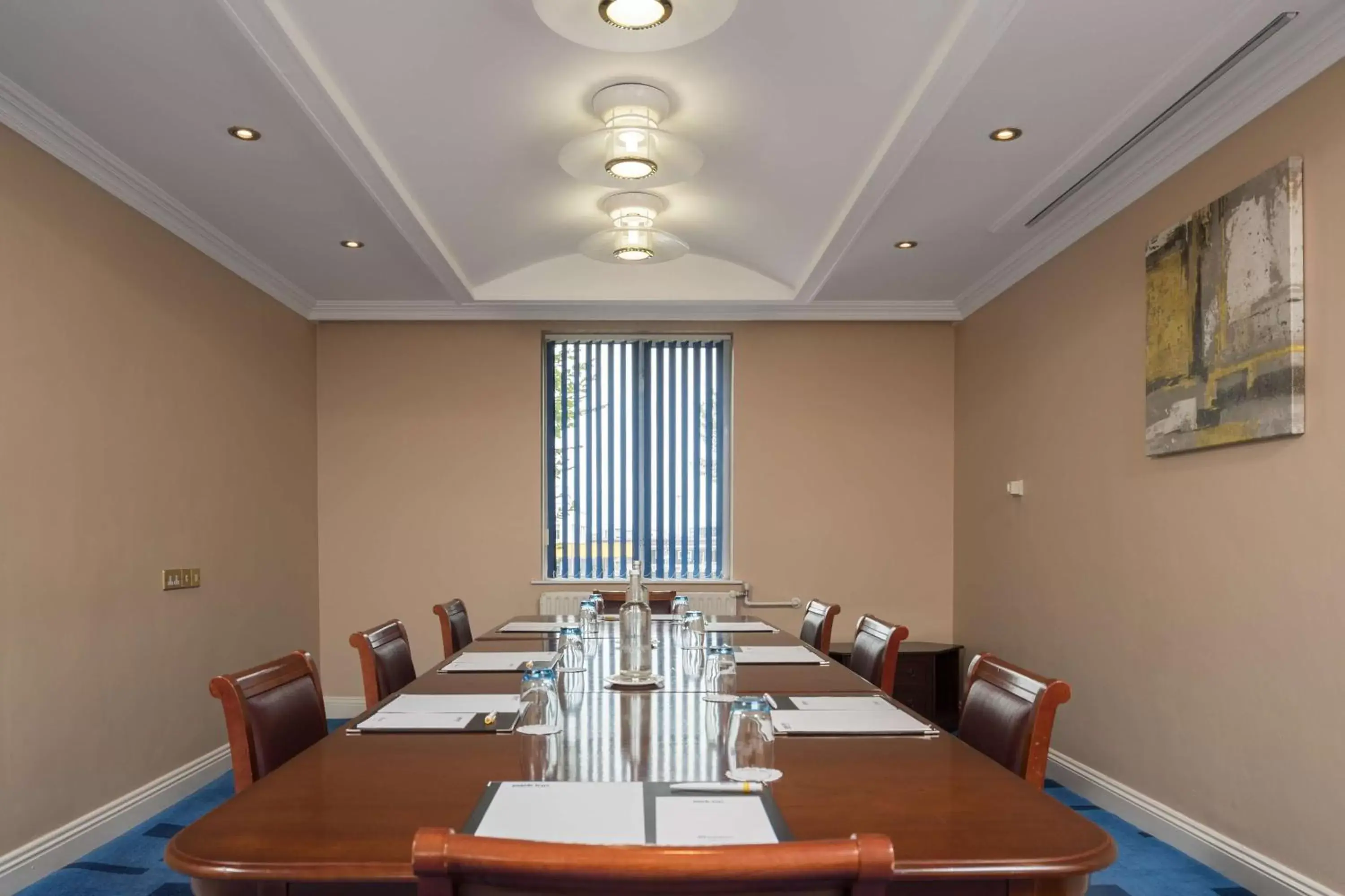 Meeting/conference room in Park Inn by Radisson Shannon Airport