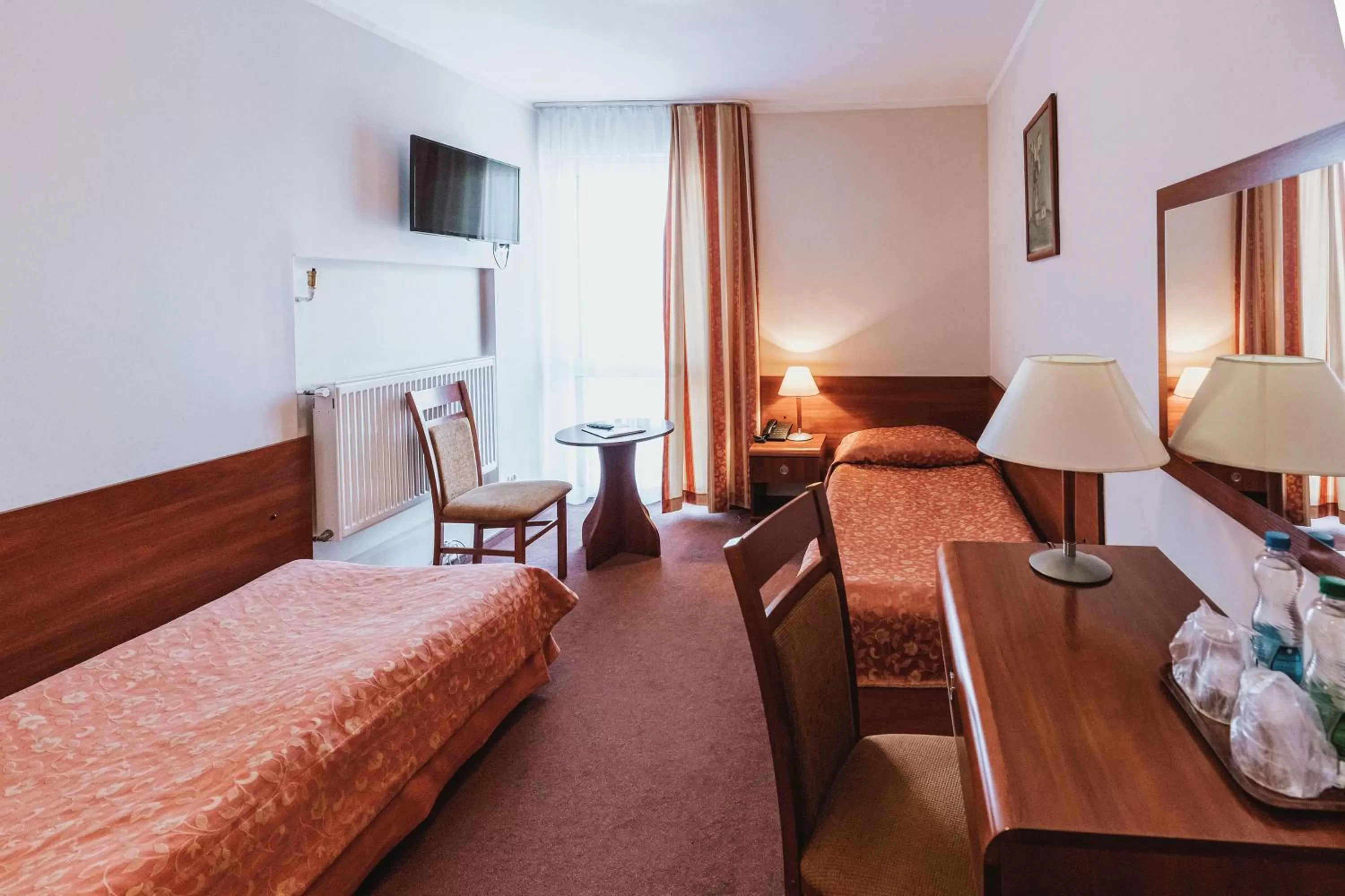 Photo of the whole room, Bed in Hotel Gromada Łomża