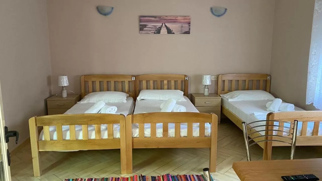 Bed in Hotel Durres Vila 53