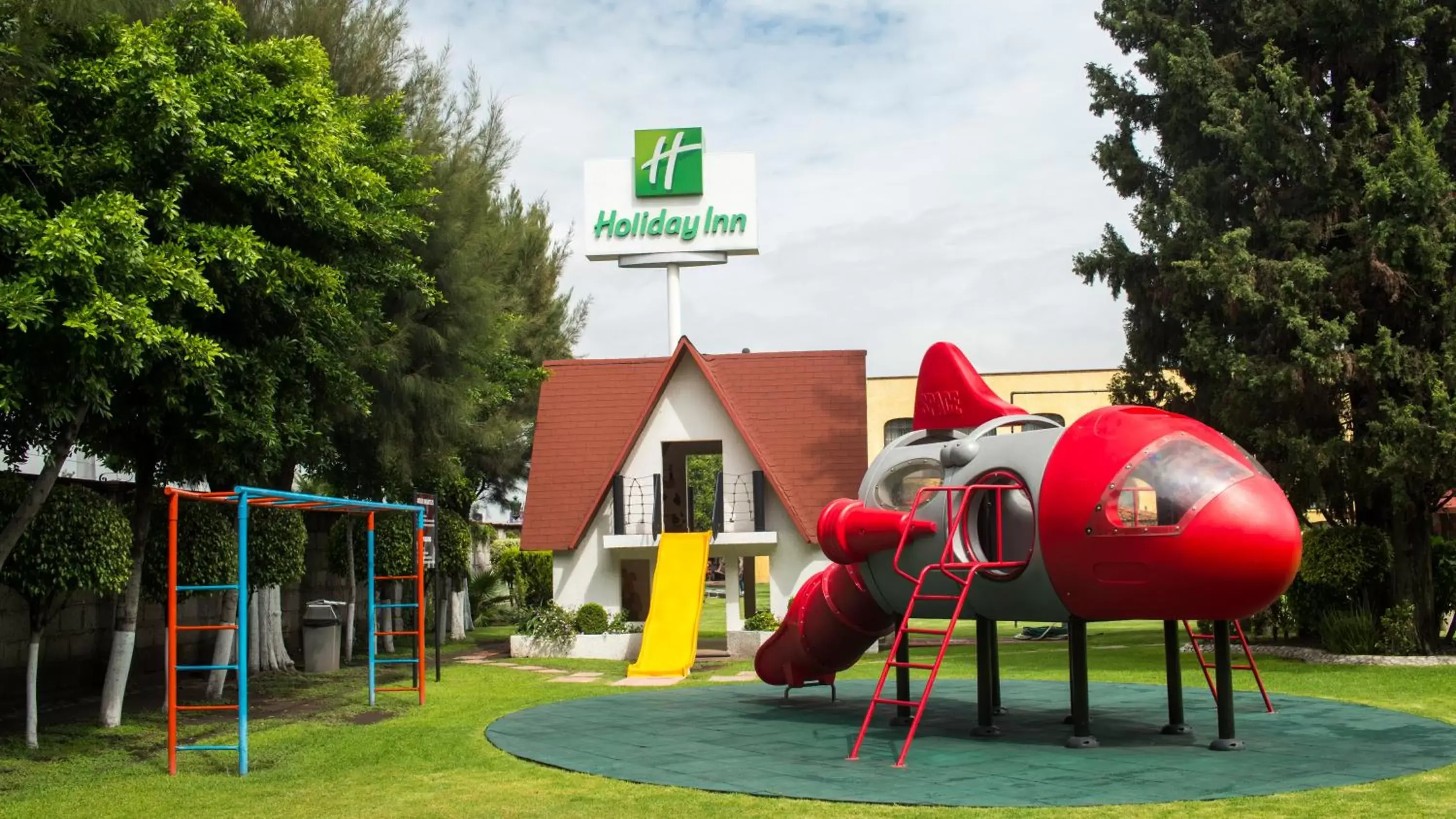 Fitness centre/facilities, Children's Play Area in Holiday Inn Queretaro Centro Historico, an IHG Hotel