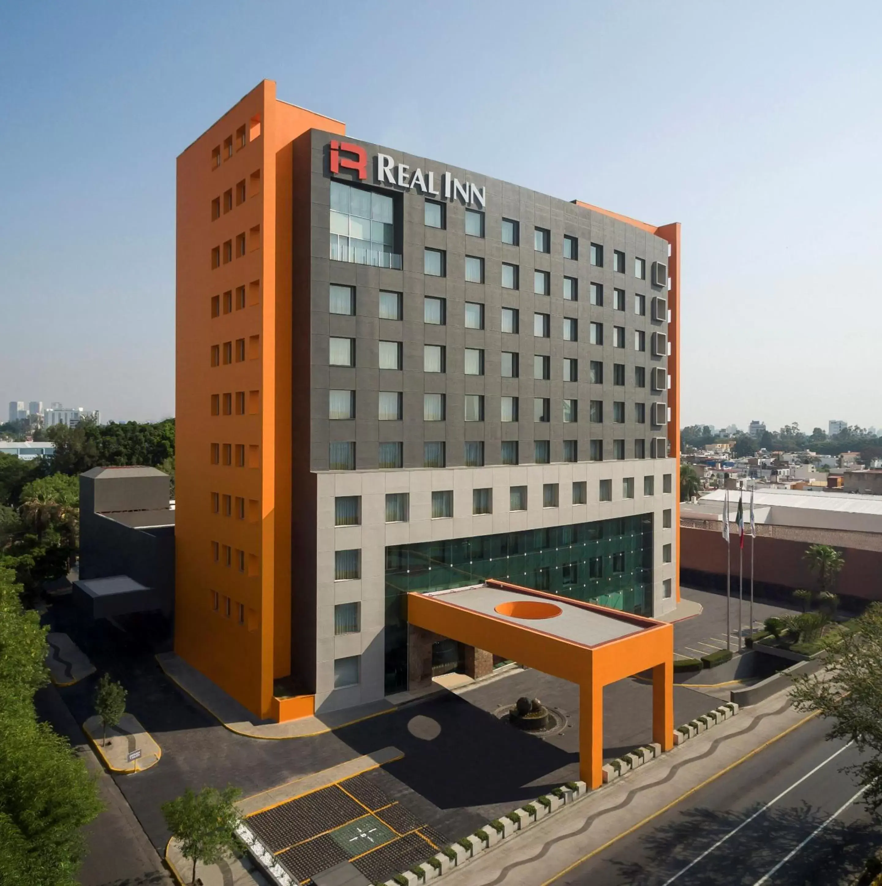 Property Building in Real Inn Guadalajara Expo