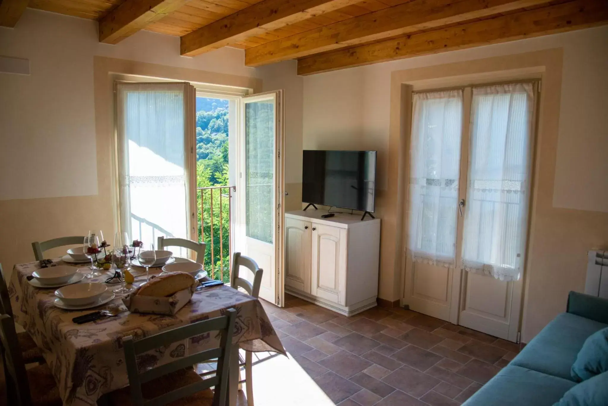 Dining Area in La Beppa - Casa Vacanza