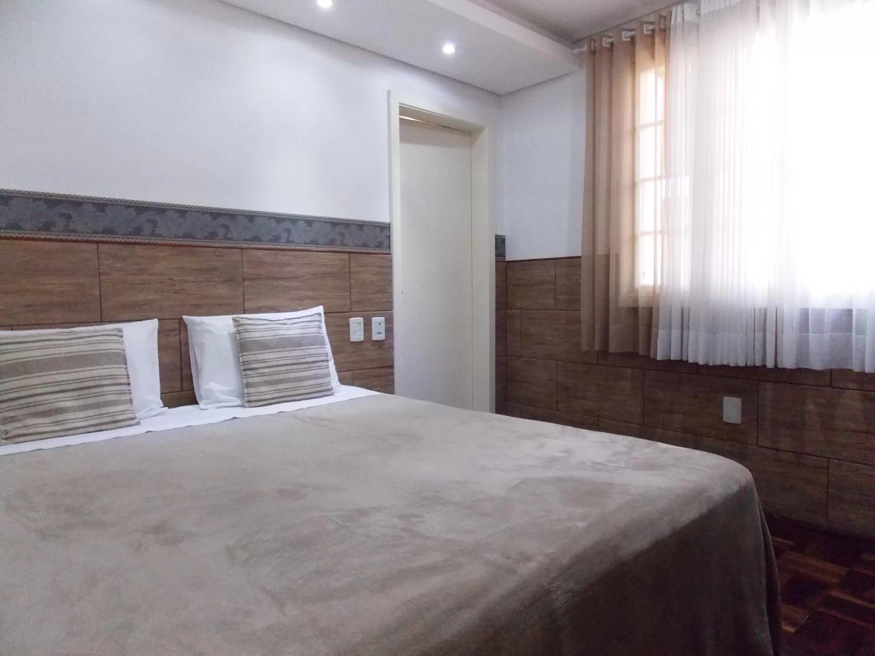 Bedroom, Bed in Hotel Visão