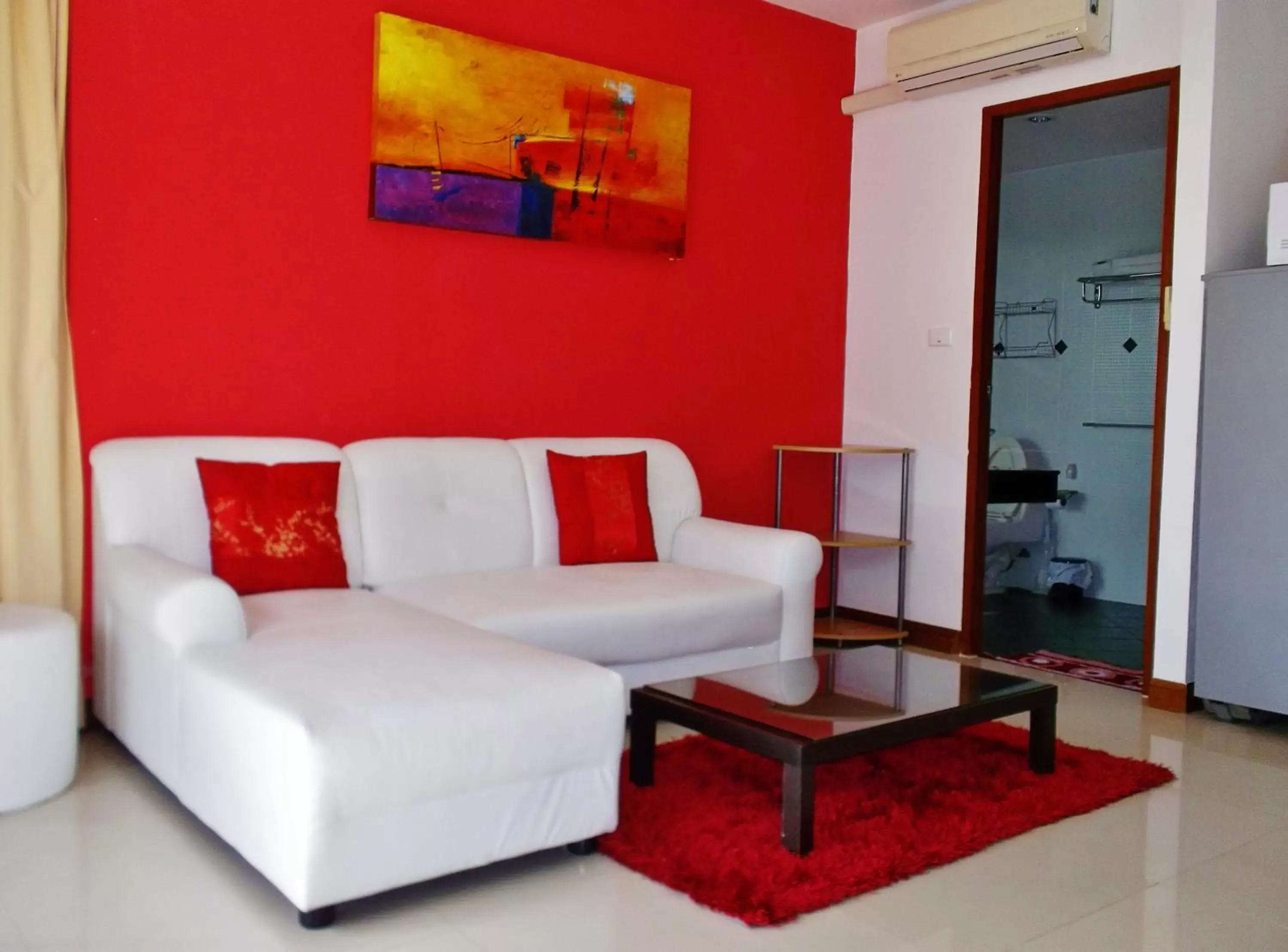 Living room, Seating Area in Mountain Seaview Luxury Apartments