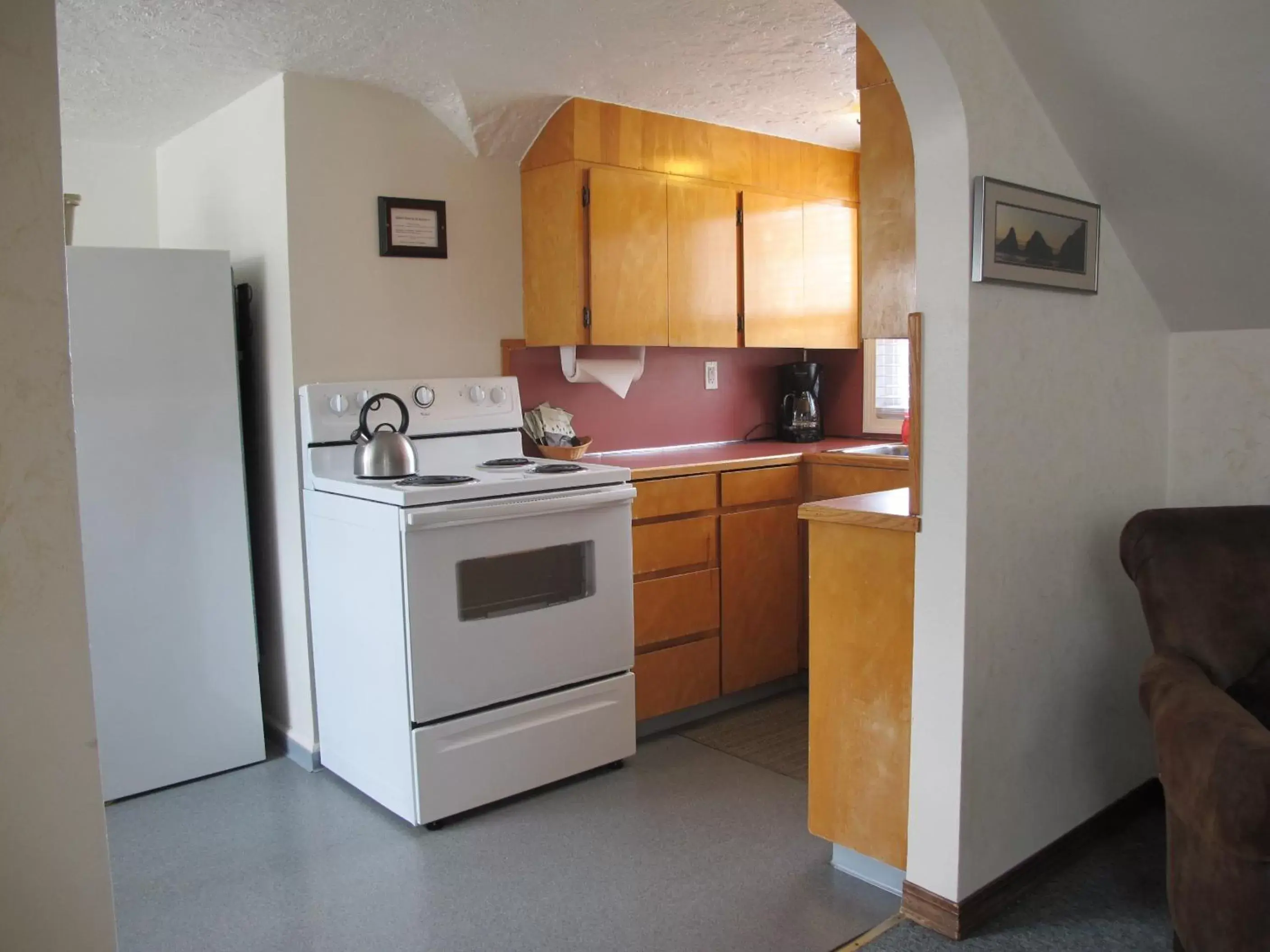 Kitchen or kitchenette, Kitchen/Kitchenette in Ecola Creek Lodge