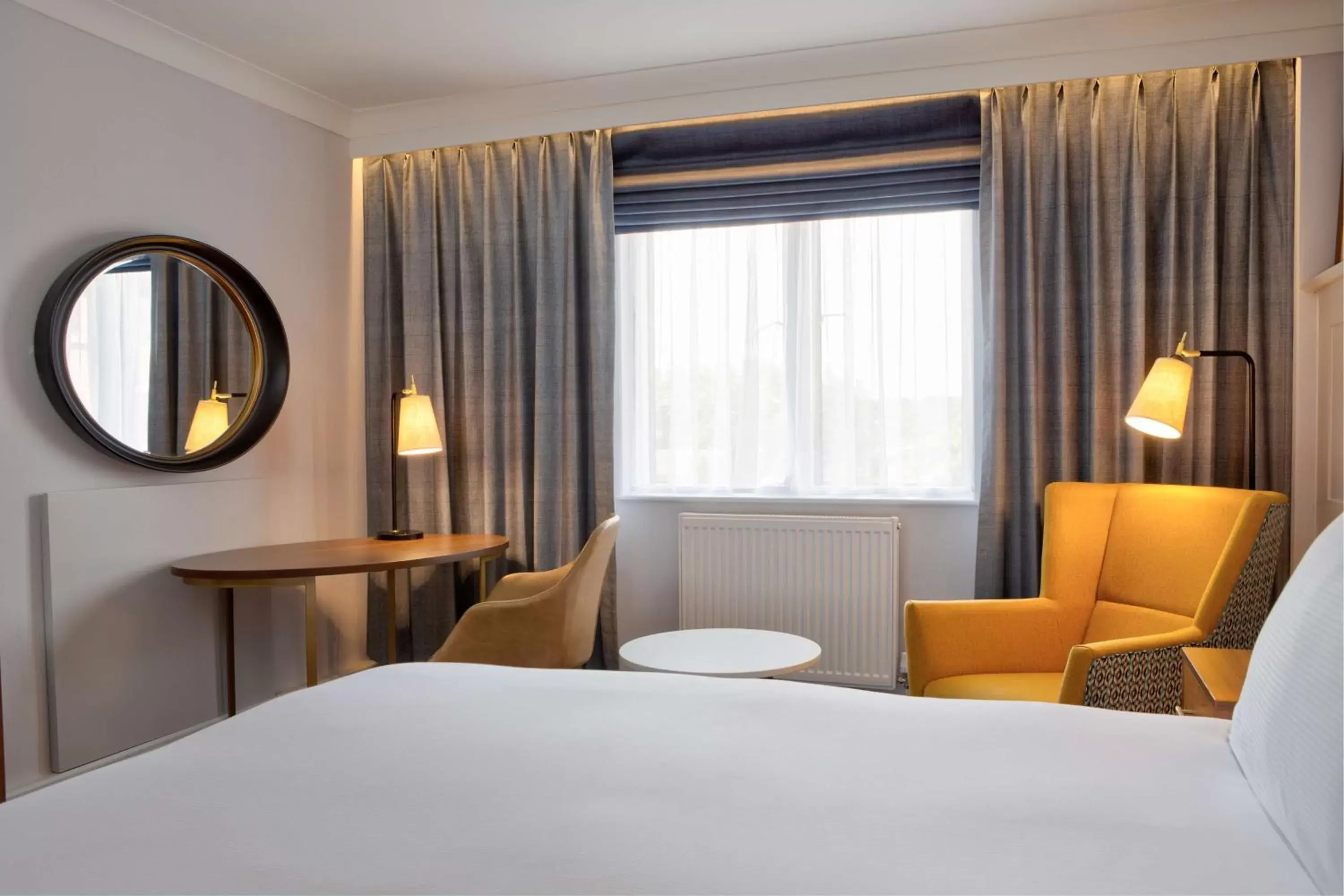 Bedroom, Bed in DoubleTree by Hilton Stoke-on-Trent, United Kingdom