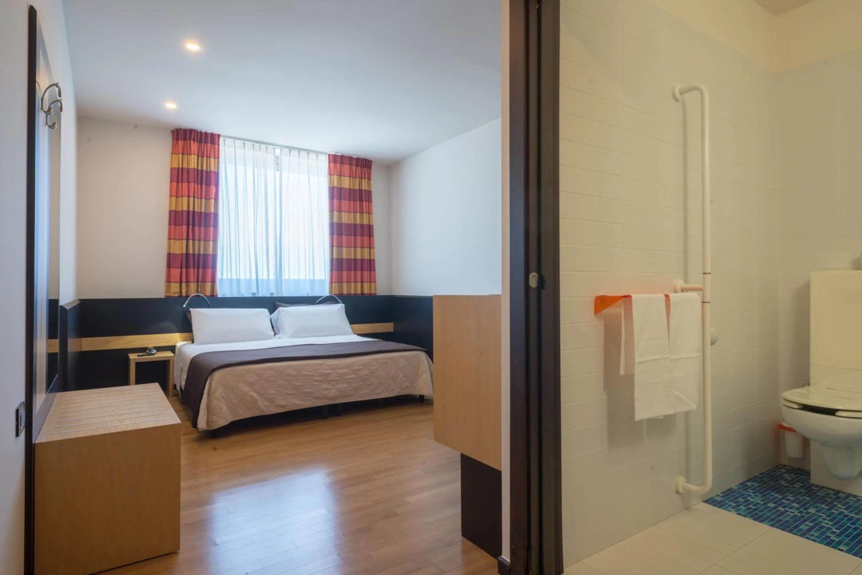 Double Room - Disability Access in Sanlu Hotel