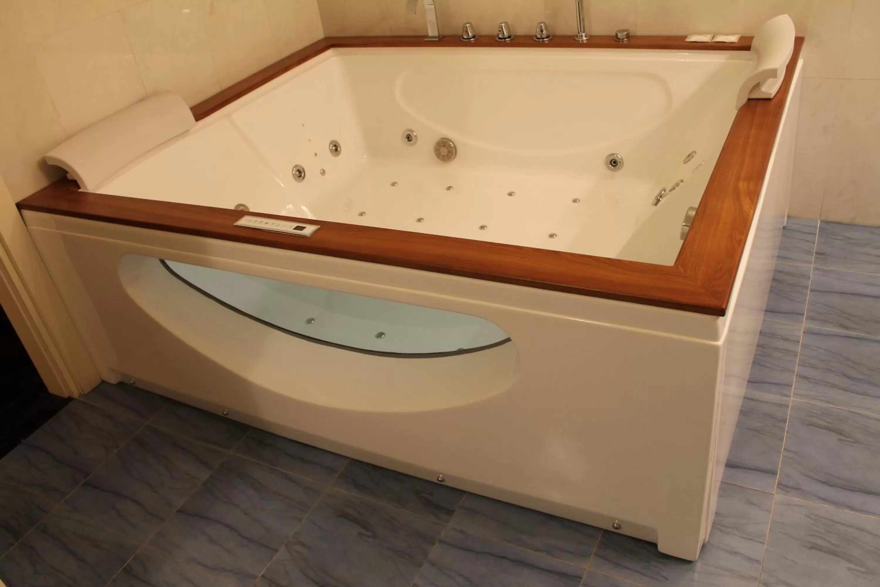 Bathroom in Hotel Don Carlo