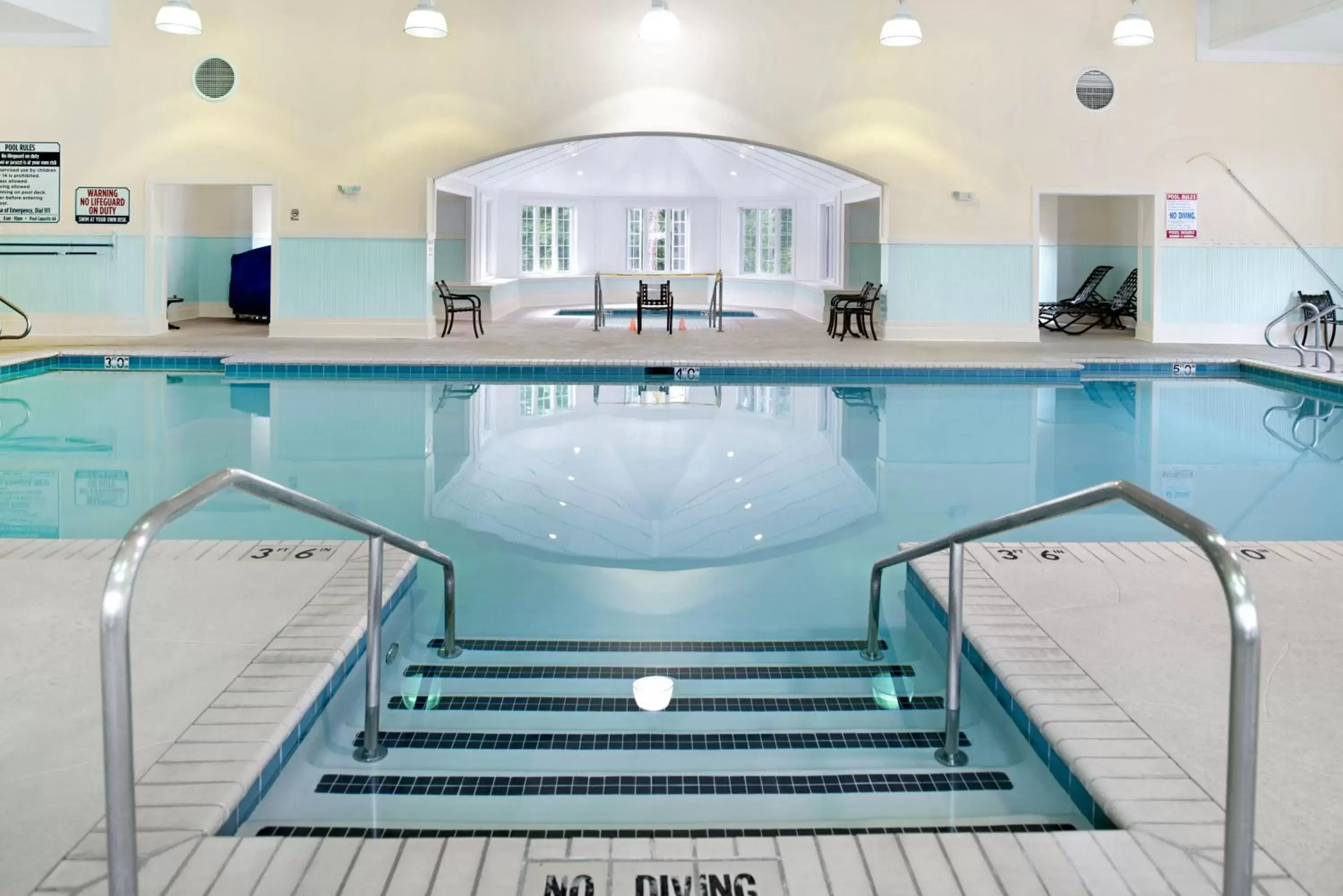 Swimming pool in Hilton Vacation Club Greensprings Williamsburg Swimming pool in Hilton Vacation Club Greensprings Williamsburg