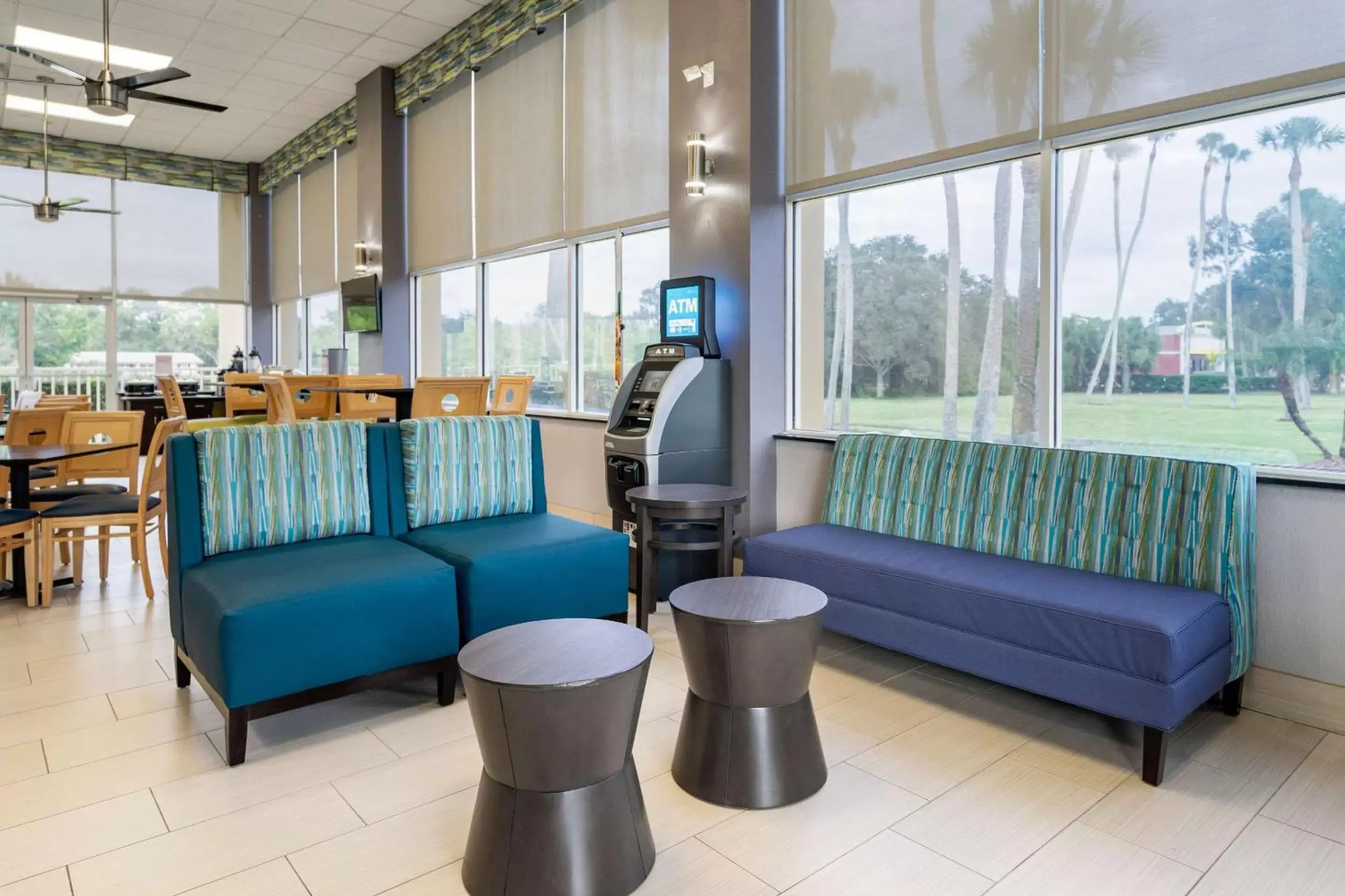 Lobby or reception, Seating Area in Quality Inn Bradenton North I-75