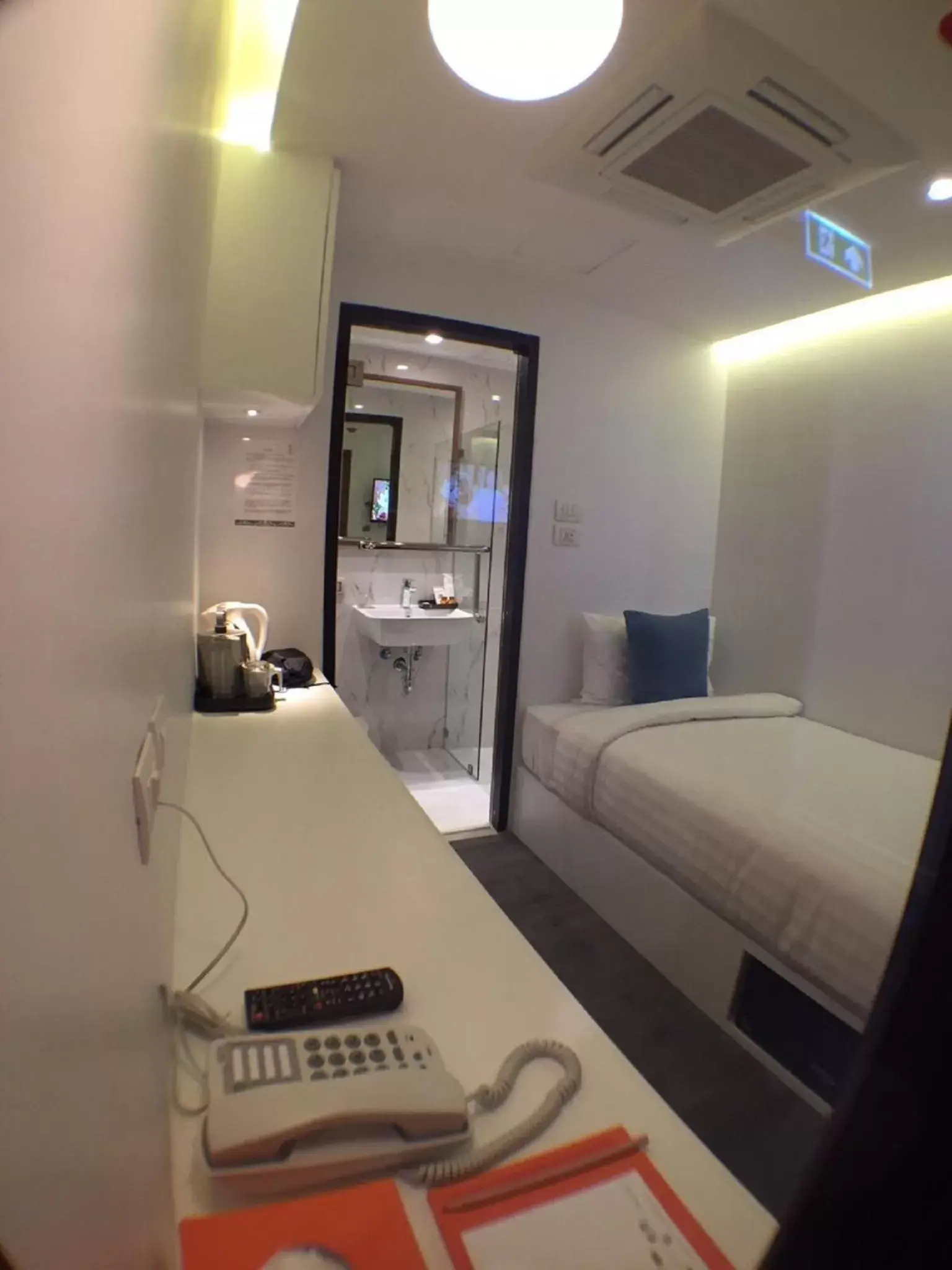 Bed in S Box Sukhumvit Hotel - SHA Extra Plus
