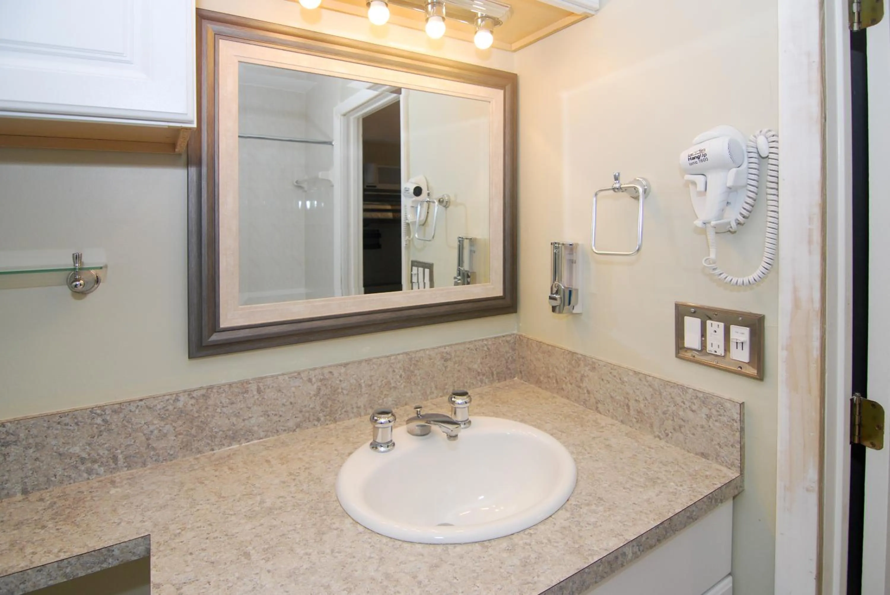 Shower in Sheridan Hostel