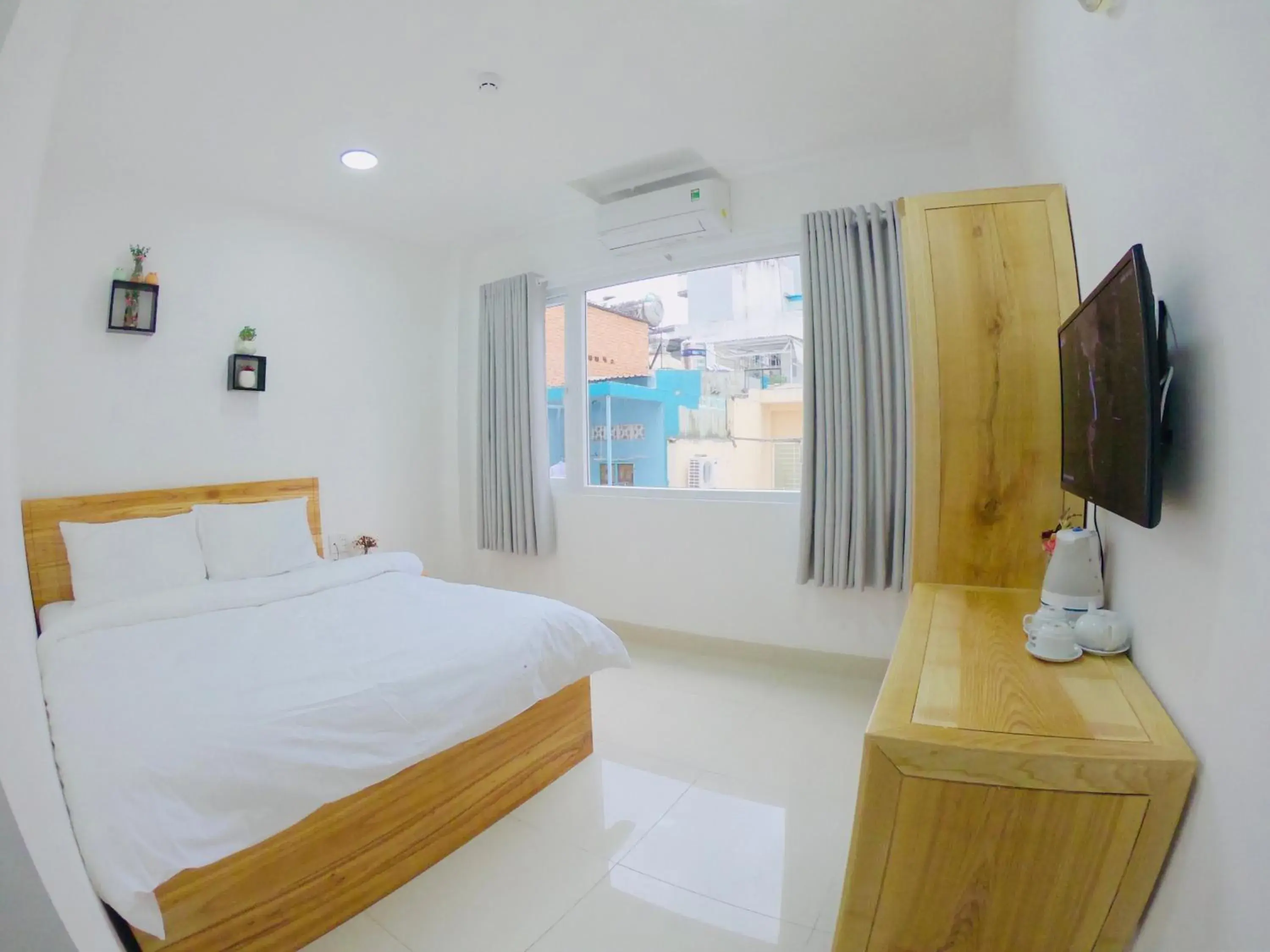 Bedroom in Phan Anh Hotel