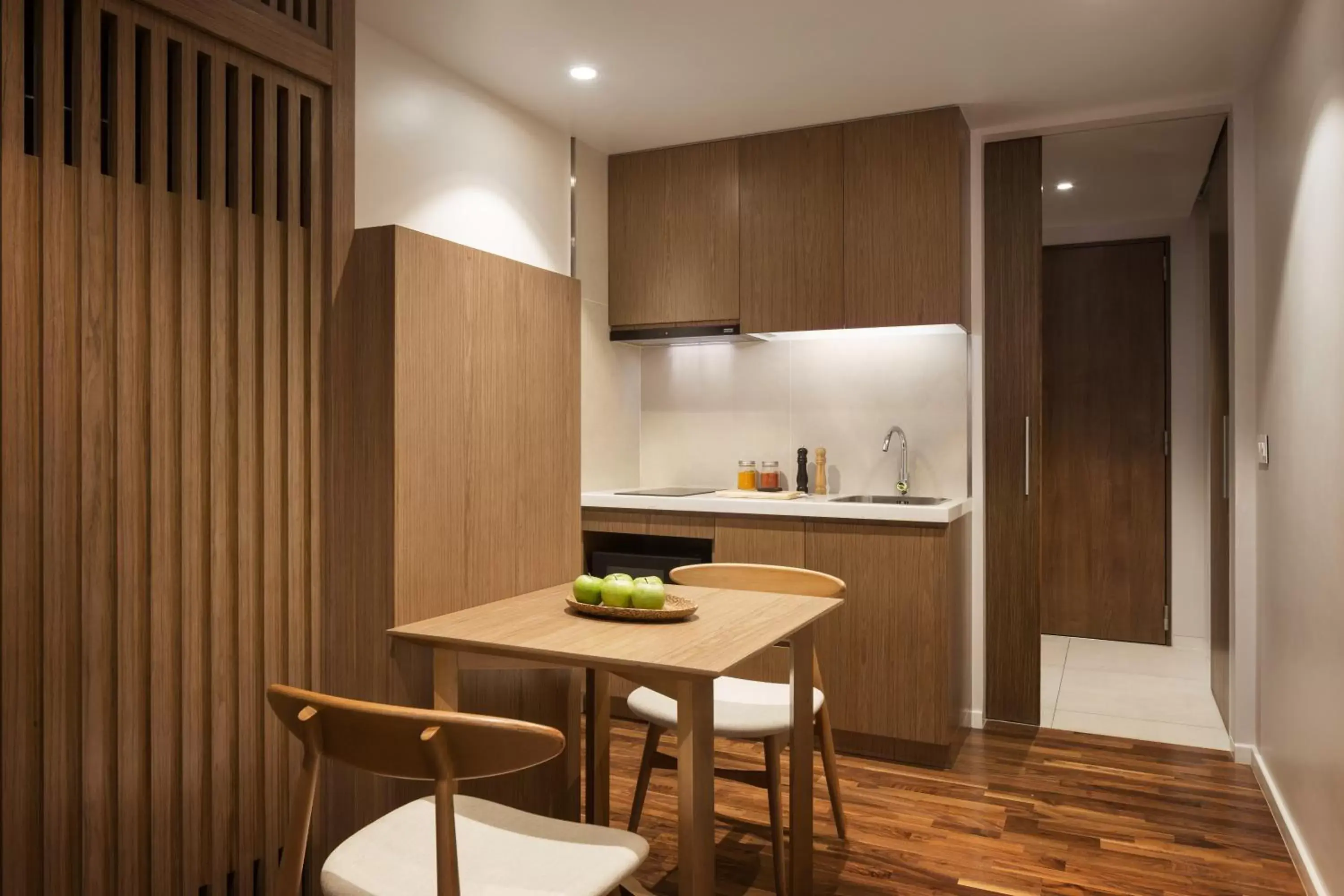 Kitchen or kitchenette, Kitchen/Kitchenette in Hotel Emion Phnom Penh