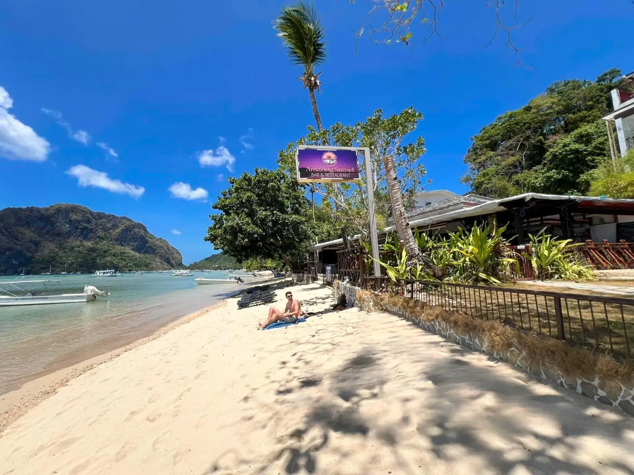 Beach in Doublegem Beach Resort and Hotel