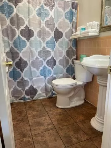 Colonial Inn Seekonk