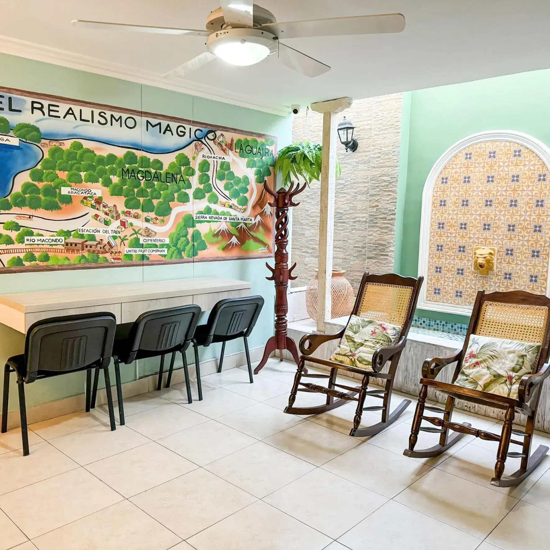 Seating area in Hotel Valladolid