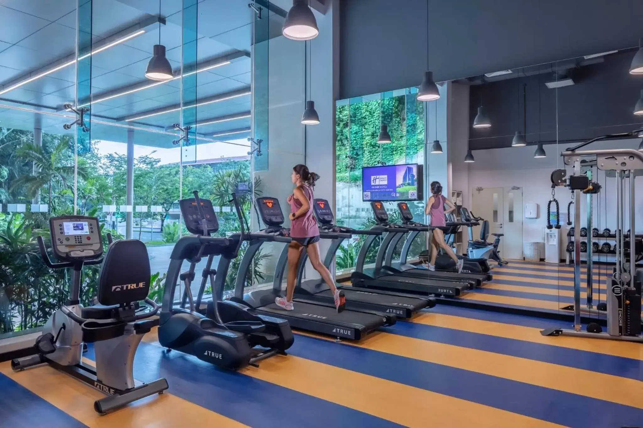 Fitness centre/facilities, Fitness Center/Facilities in Holiday Inn Express Kota Kinabalu City Centre, an IHG Hotel