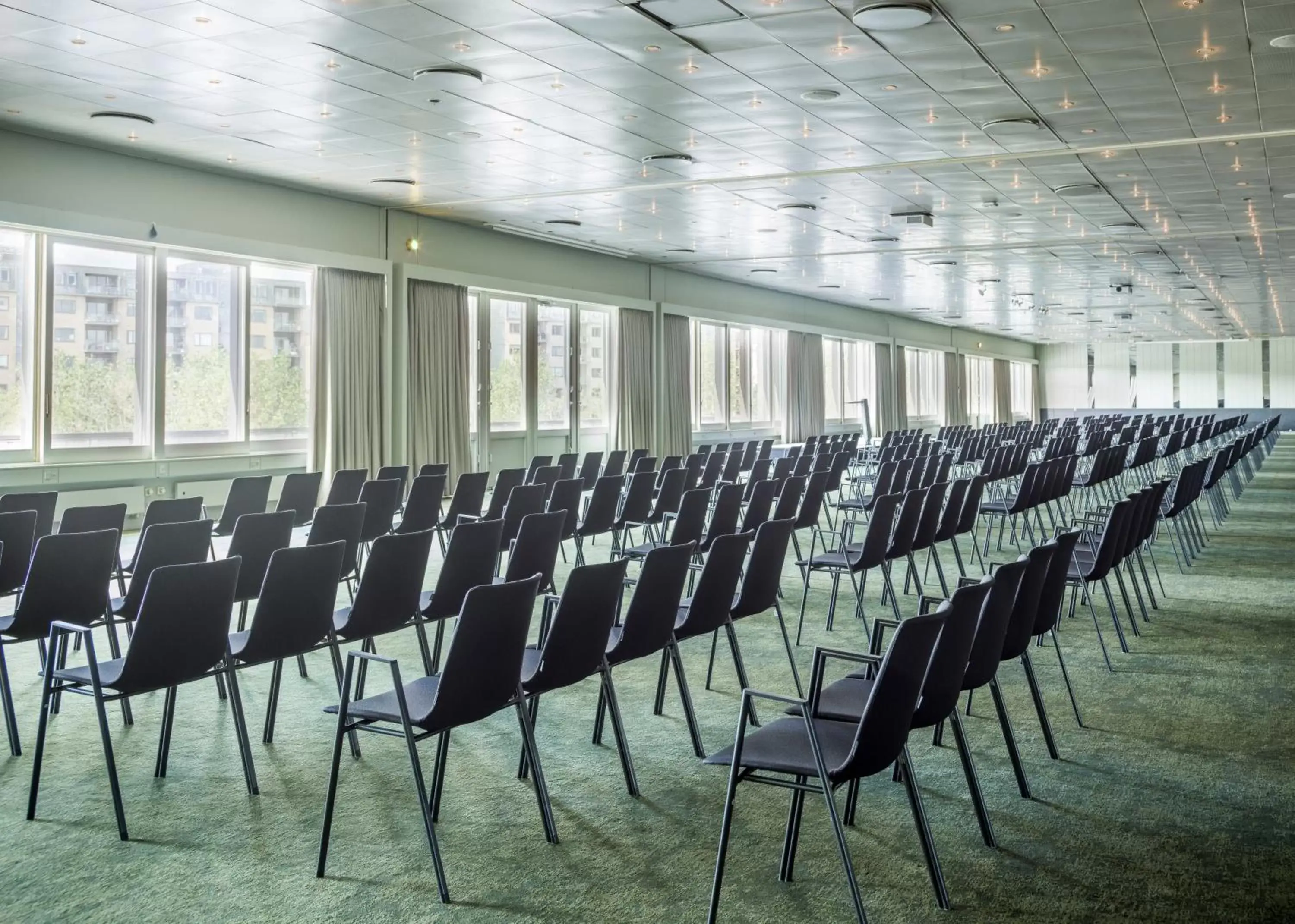 Business facilities in Radisson Blu Scandinavia Hotel, Copenhagen