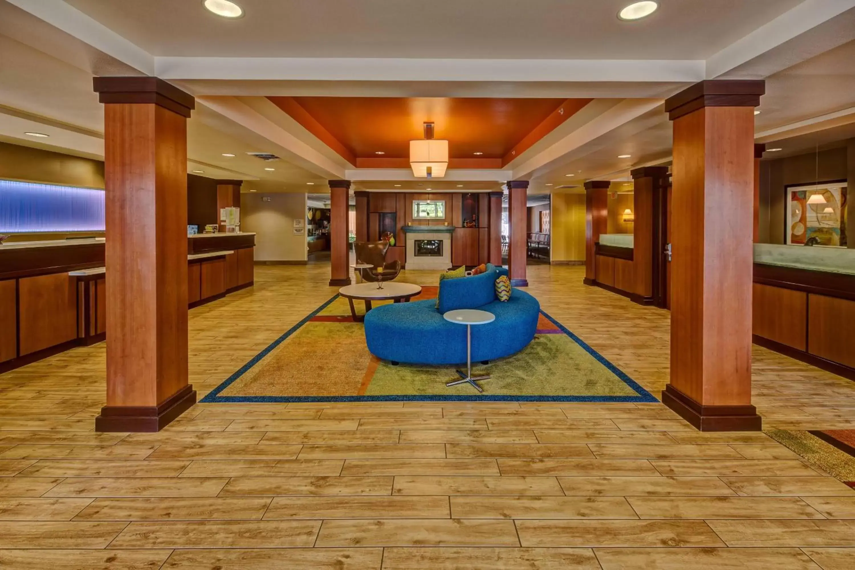 Lobby or reception, Lobby/Reception in Fairfield by Marriott Russellville