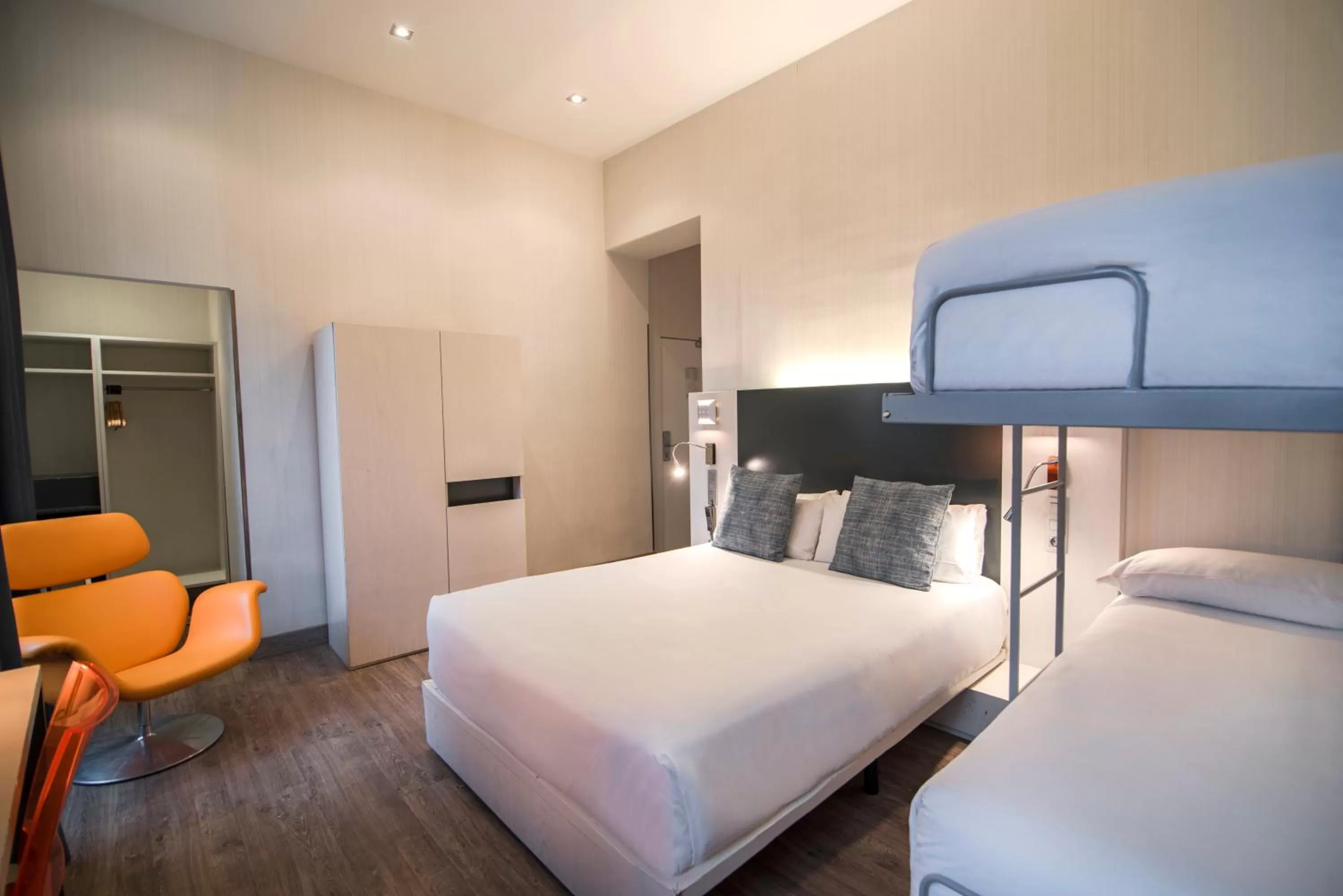 Bed in Petit Palace Canalejas Sevilla