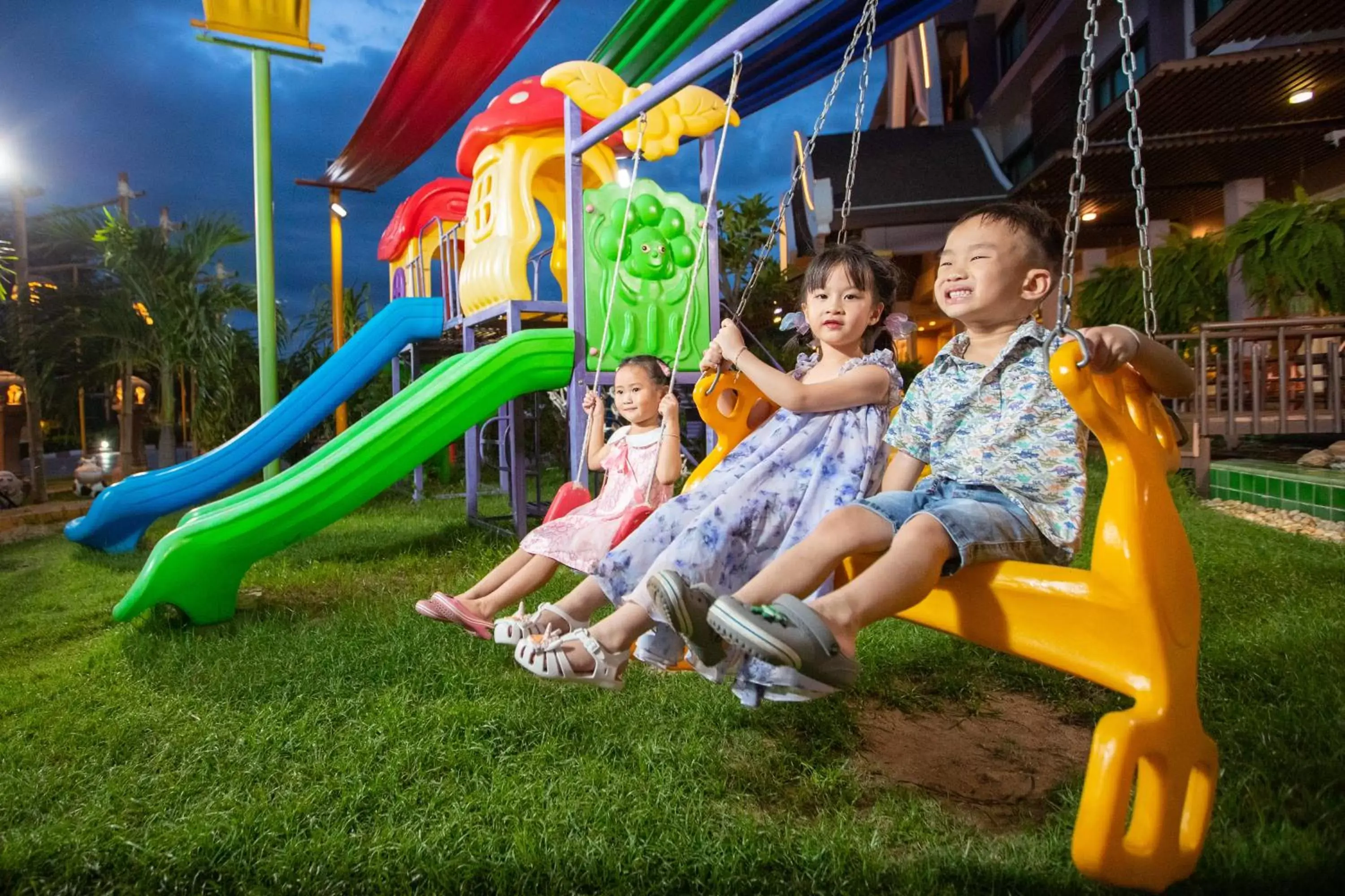 Children play ground in Phanomrungpuri Hotel Buriram