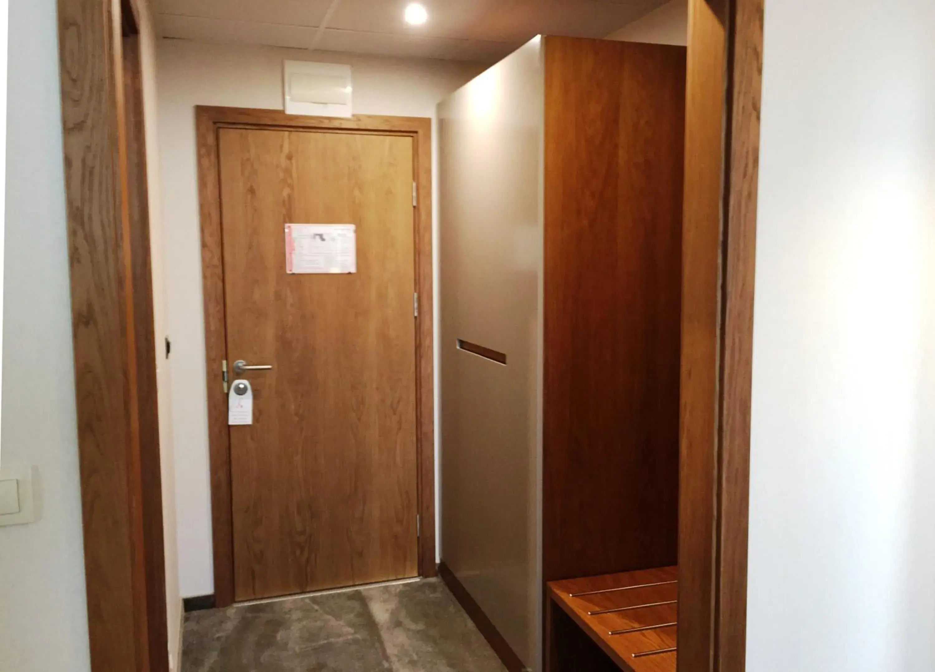 Area and facilities, Bathroom in Hotel Golden Tulip Varna