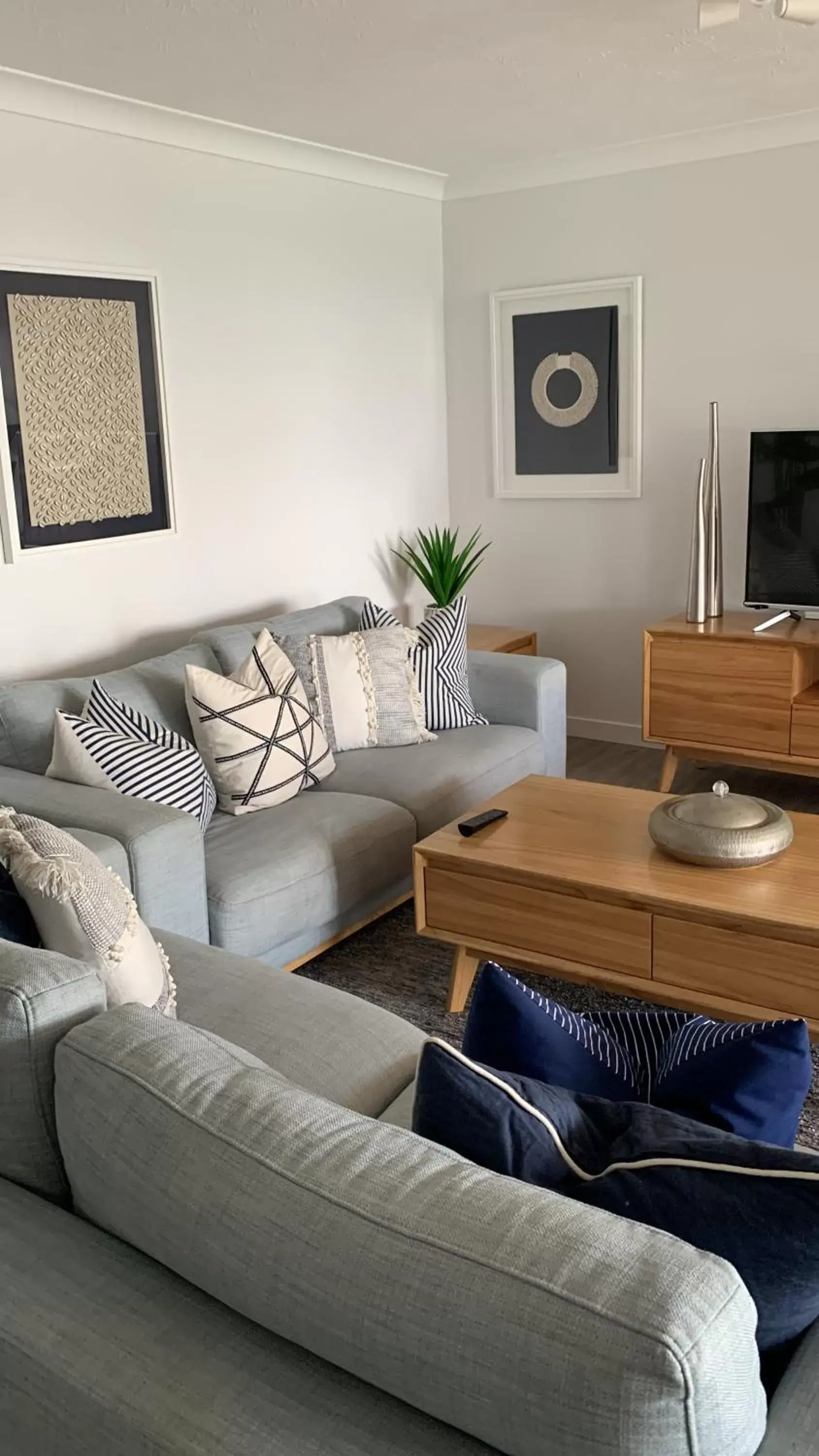 Living room, Seating Area in Pacific Regis Beachfront Holiday Apartments