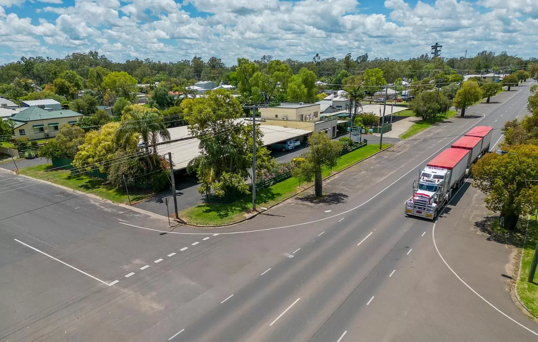 Bird's eye view, Bird's-eye View in Roma Motel