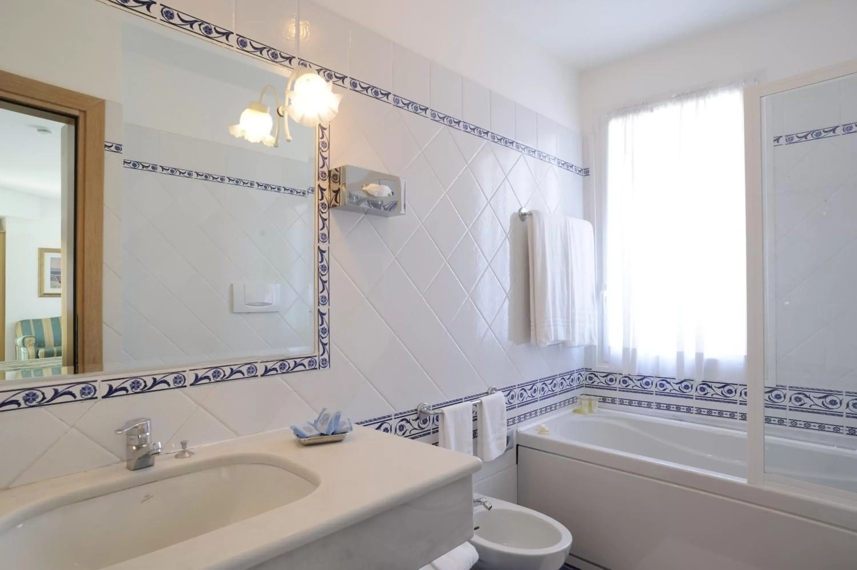 Bathroom in Grand Hotel Mediterranee