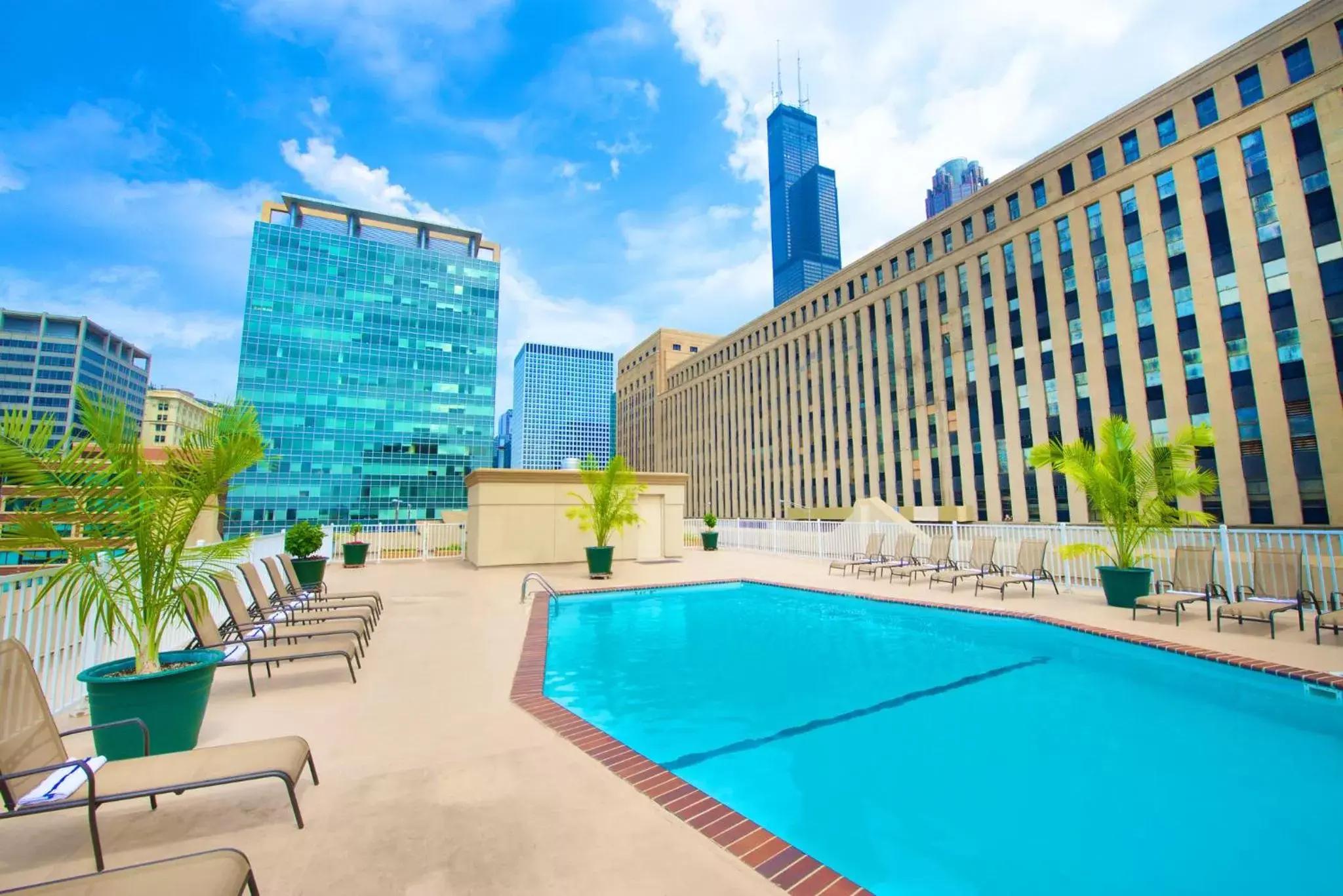 Swimming Pool in Holiday Inn Hotel & Suites Chicago - Downtown, an IHG Hotel