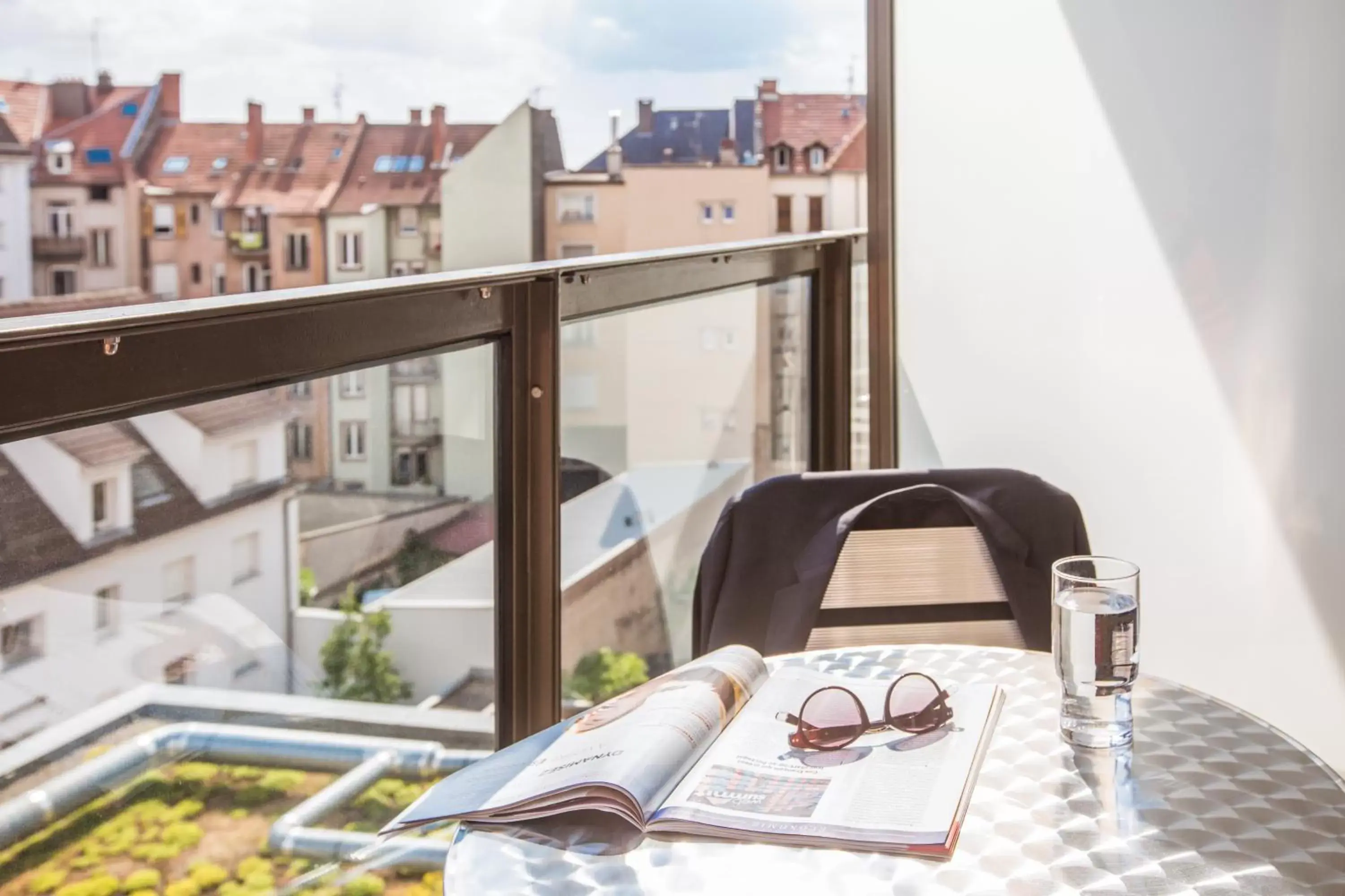 Balcony/Terrace in Aparthotel Adagio Access Strasbourg Petite France