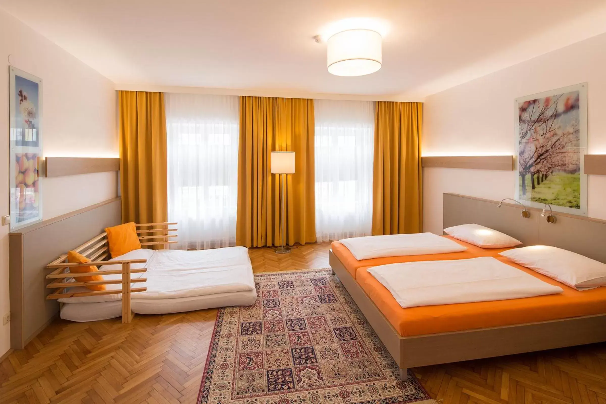 Bedroom in Hotel Stadt Melk
