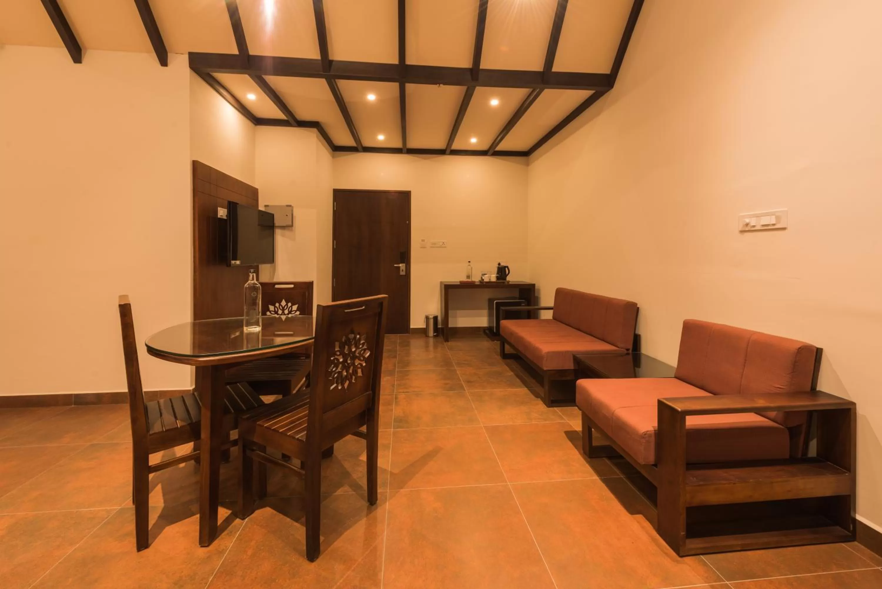 Photo of the whole room in Trivers Resort Munnar