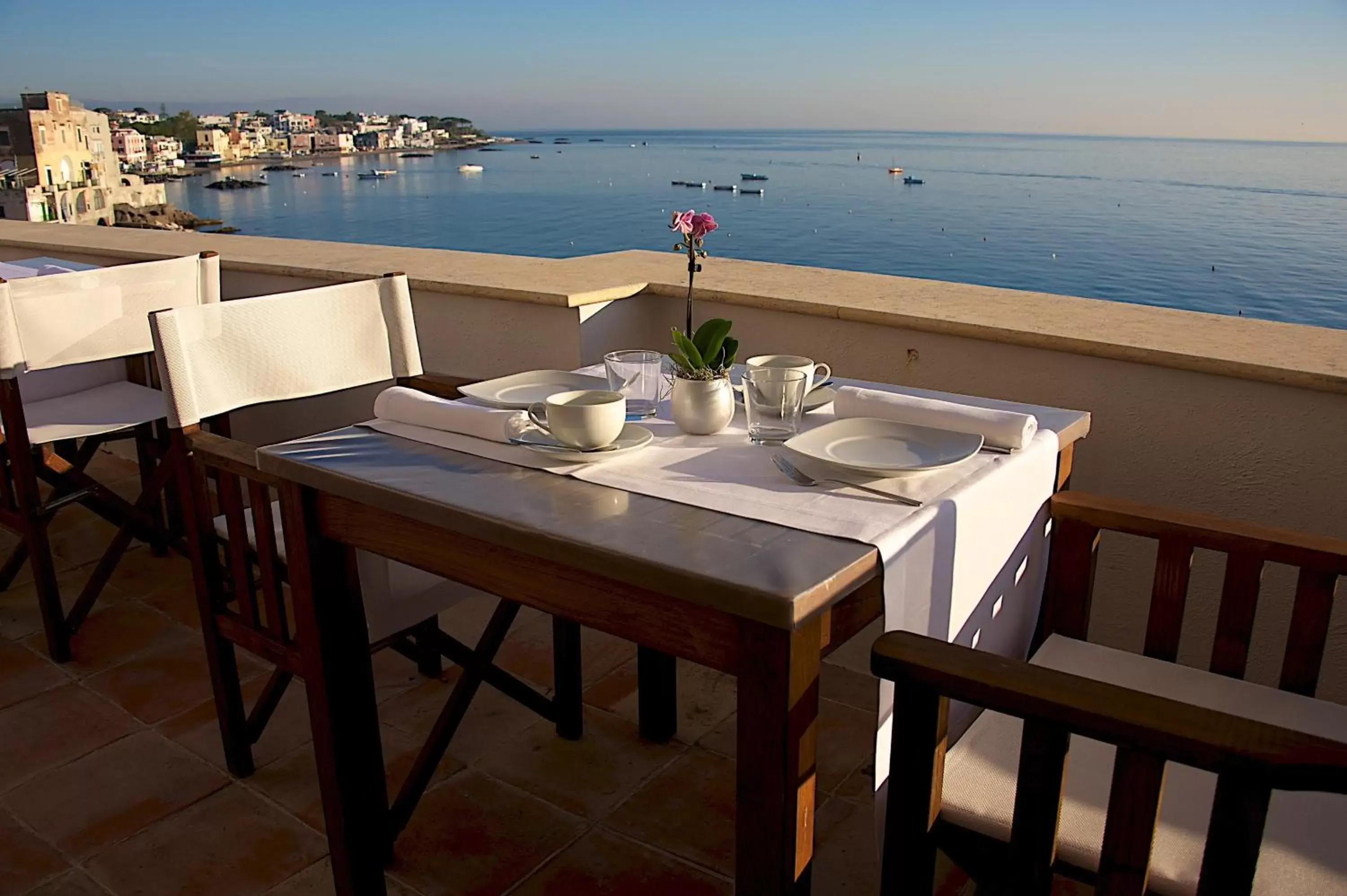 Restaurant/places to eat in Villa Lieta