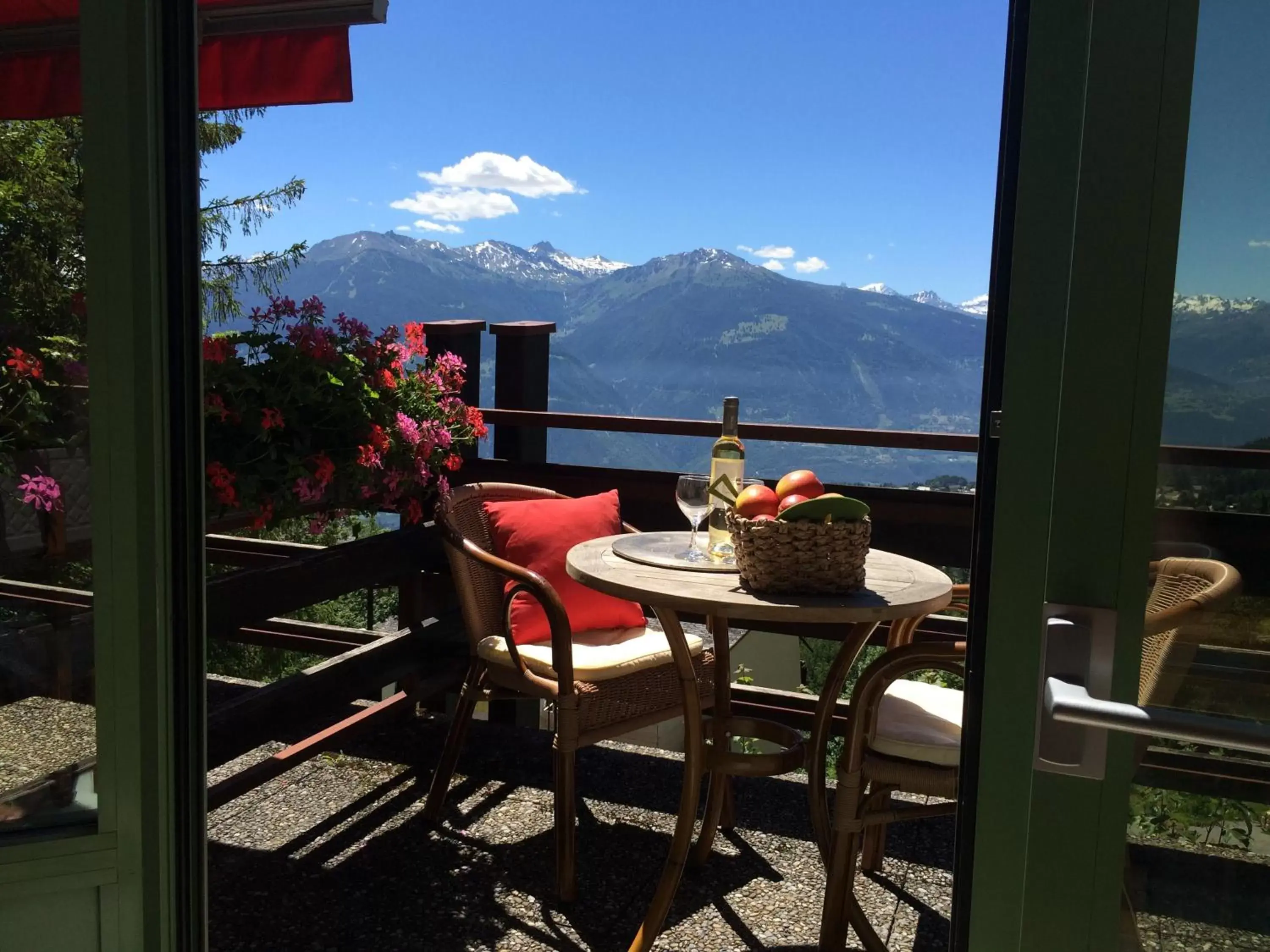 Day, Balcony/Terrace in Hôtel de la Forêt