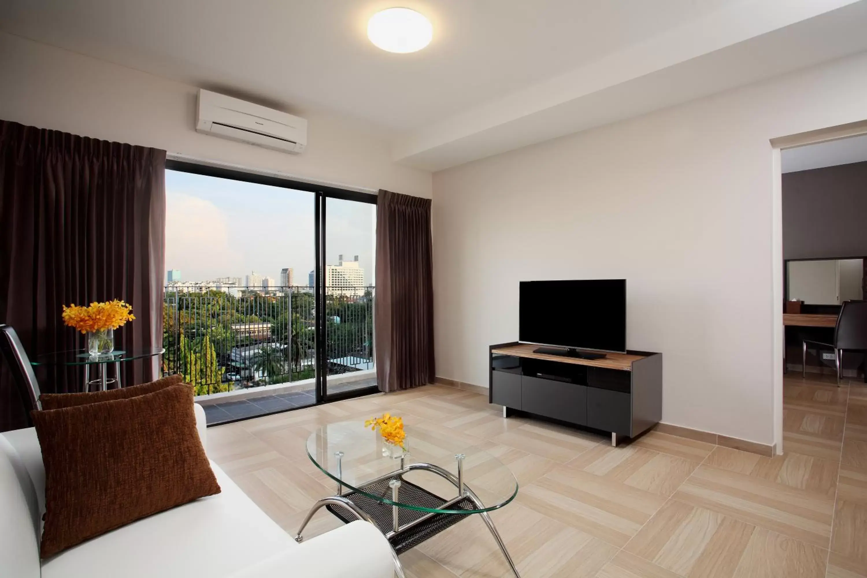 Living room, TV/Entertainment Center in Chiva Bangkok Hotel - SHA Plus