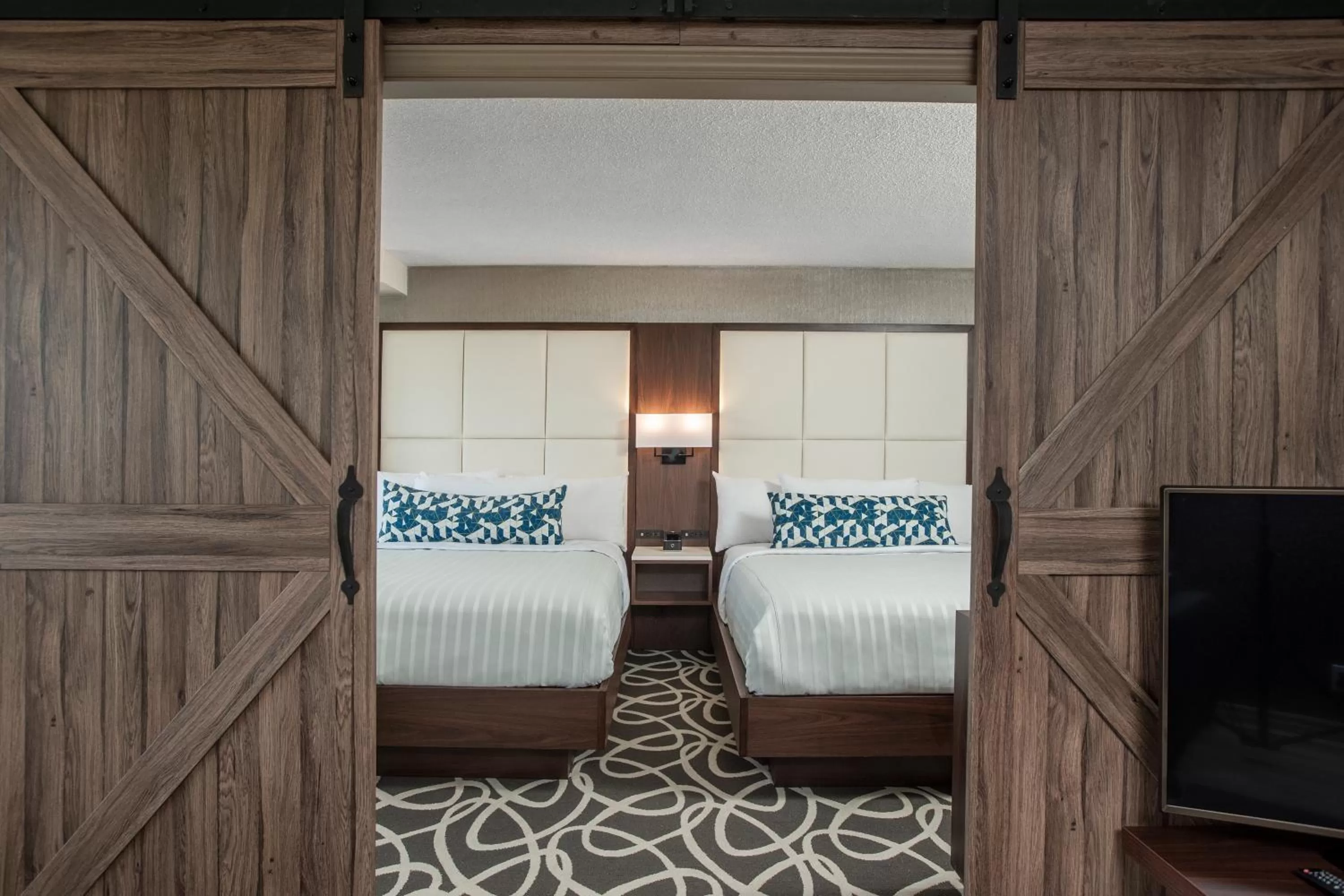 Bedroom, Bed in The Park Hotel London