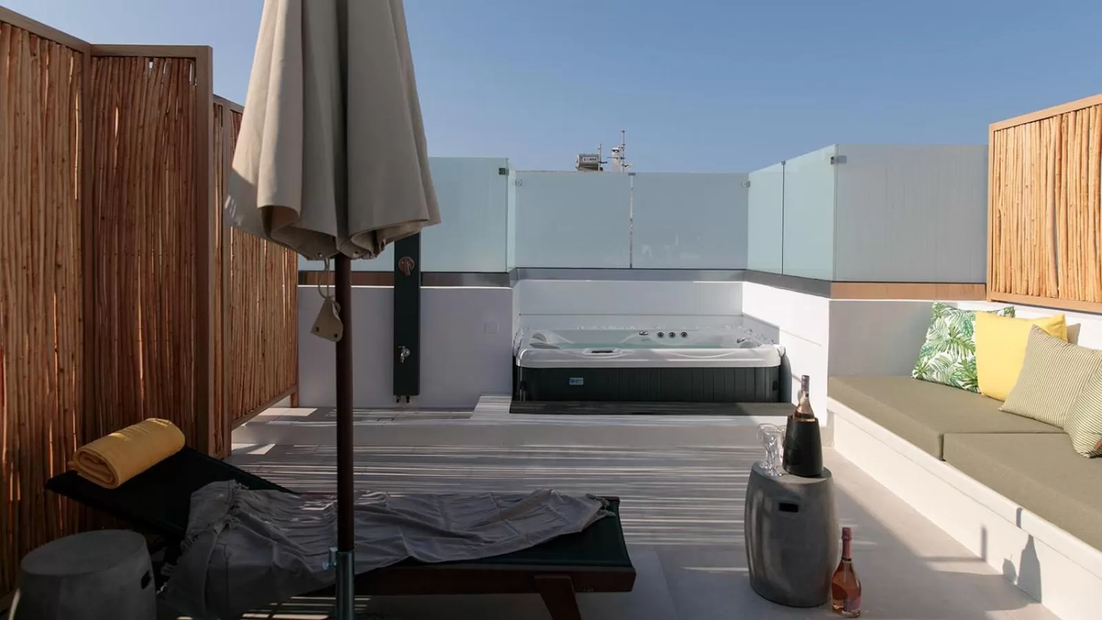 Day in Makava Suites Naxos