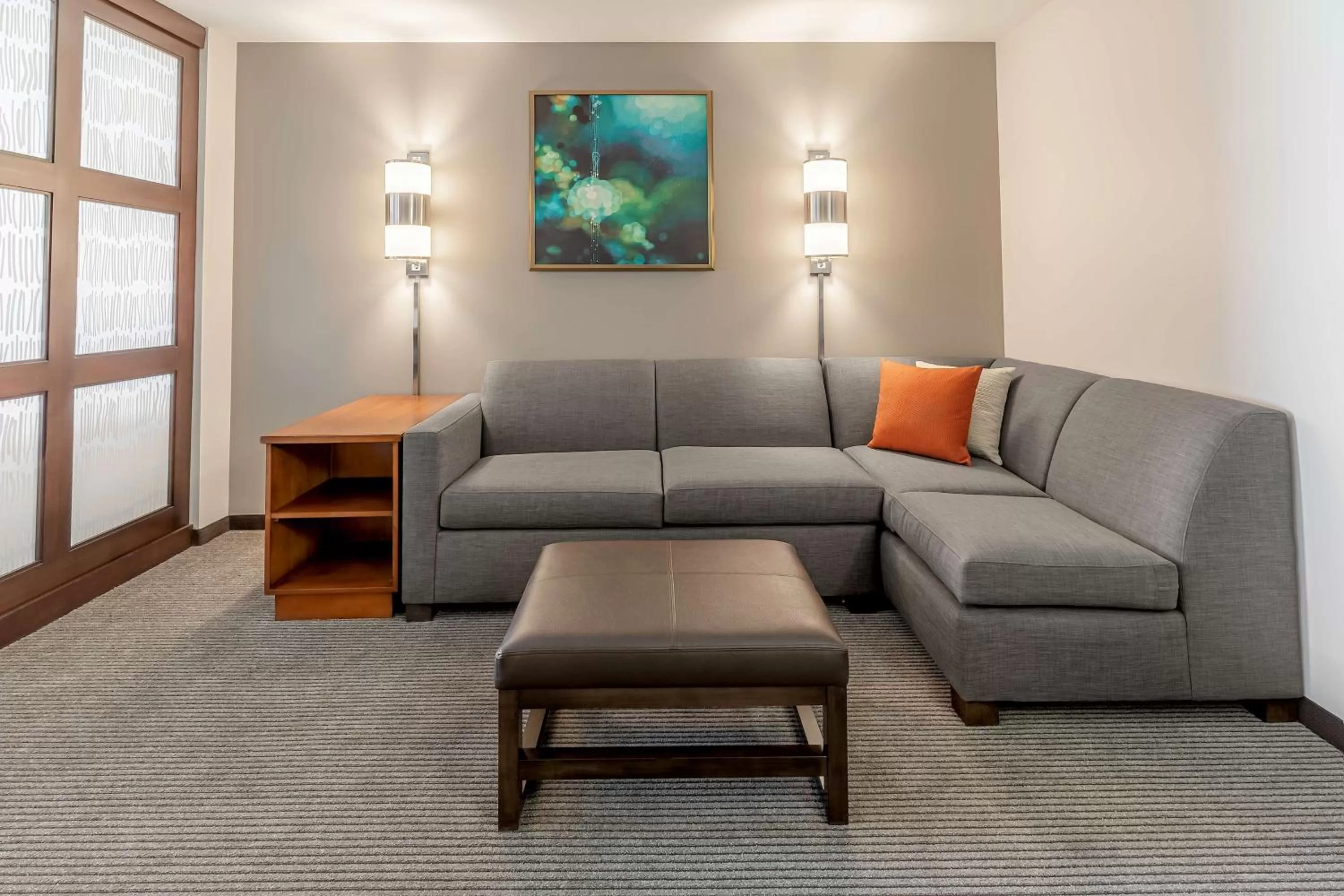 Photo of the whole room in Hyatt Place Salt Lake City Airport